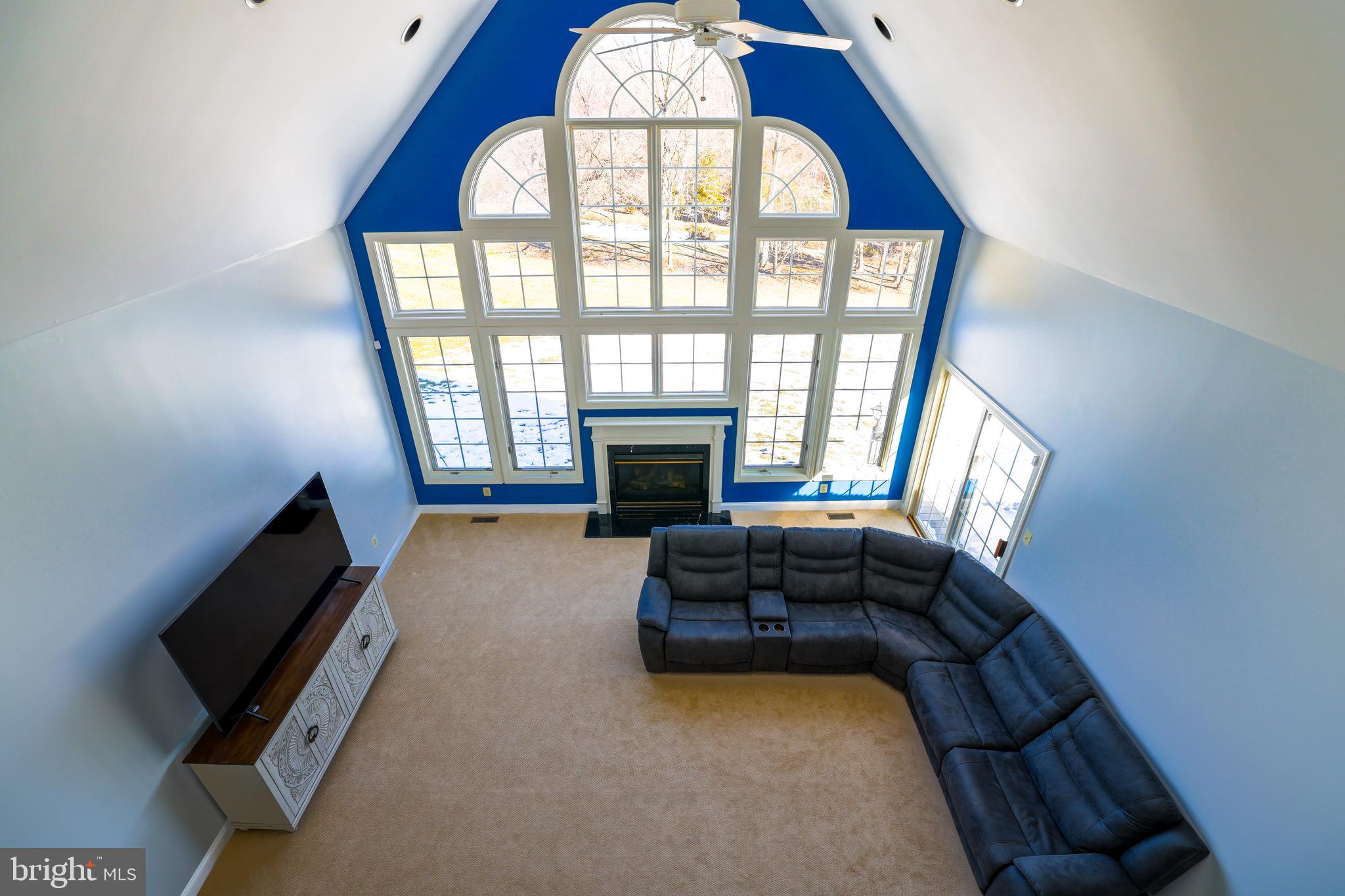 RIDINGS OF HORSHAM - Residential