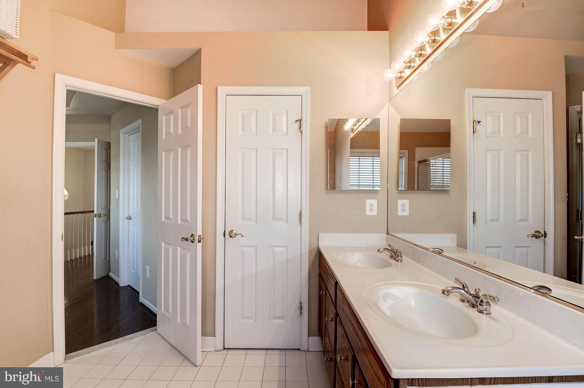 POTOMAC STATION - Residential