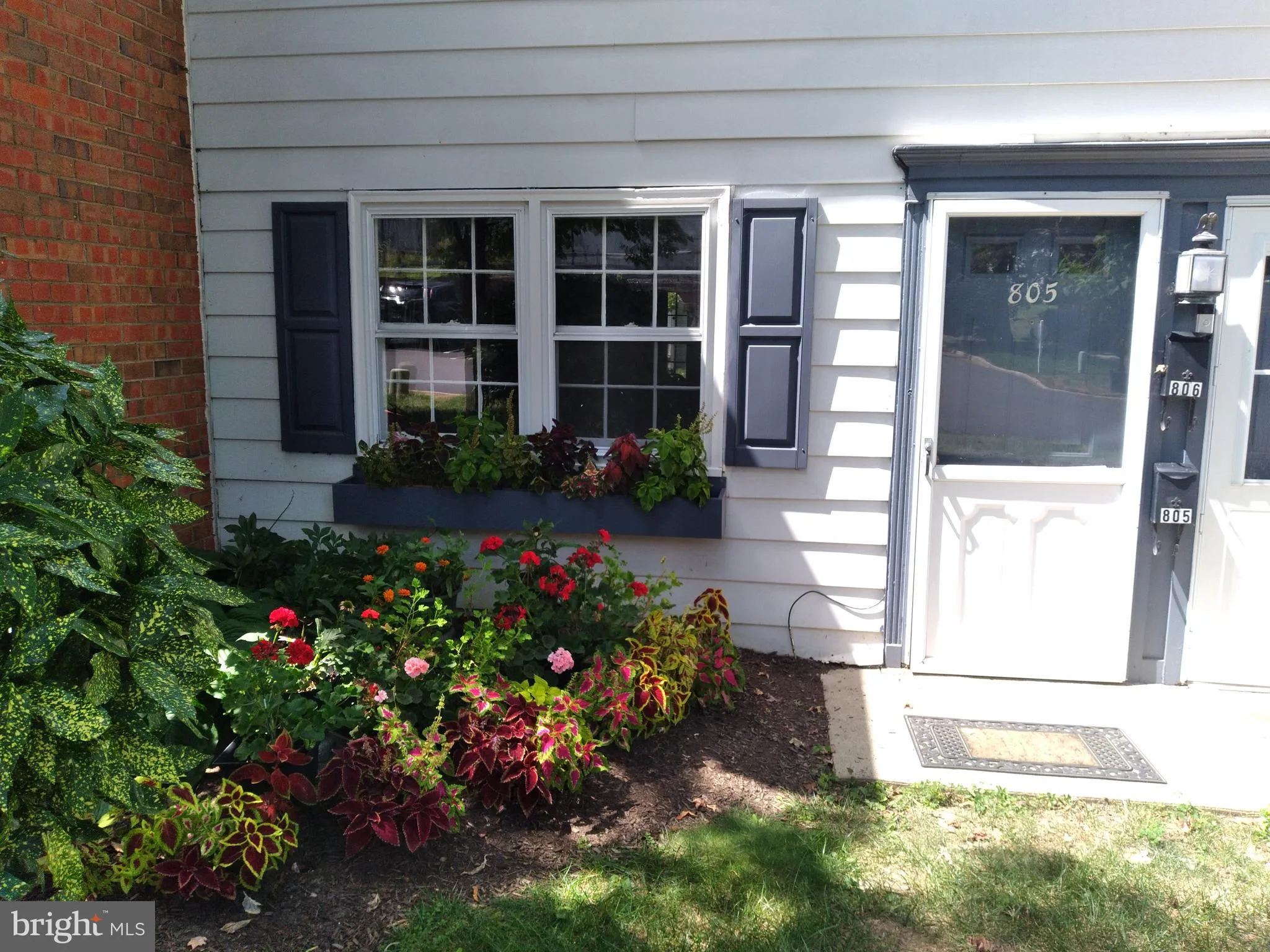 Yardley, Pennsylvania 19067, United States, 1 Bedroom Bedrooms, ,1 BathroomBathrooms,Residential,Pending,194633