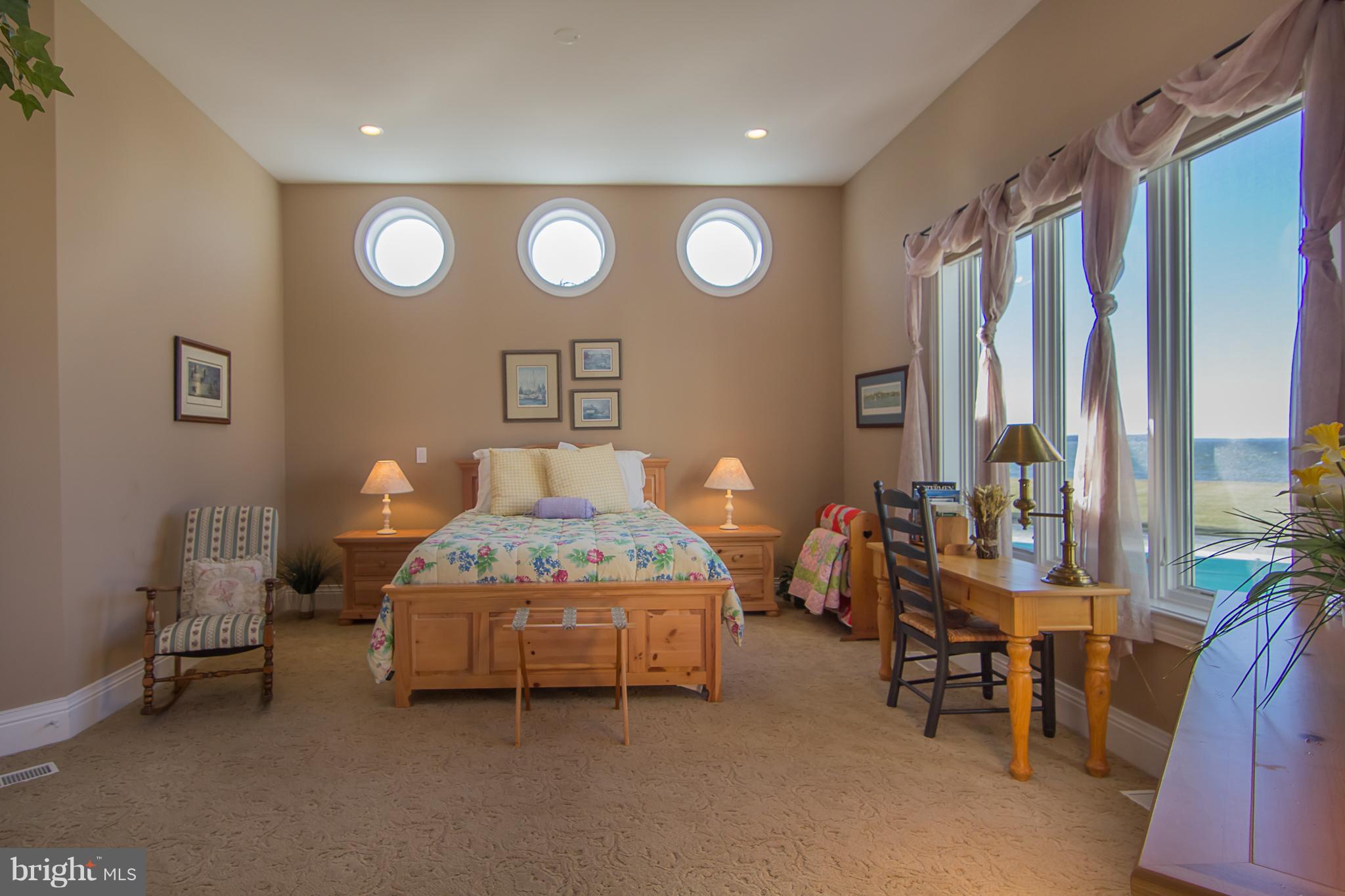 BENNETT POINT - Residential