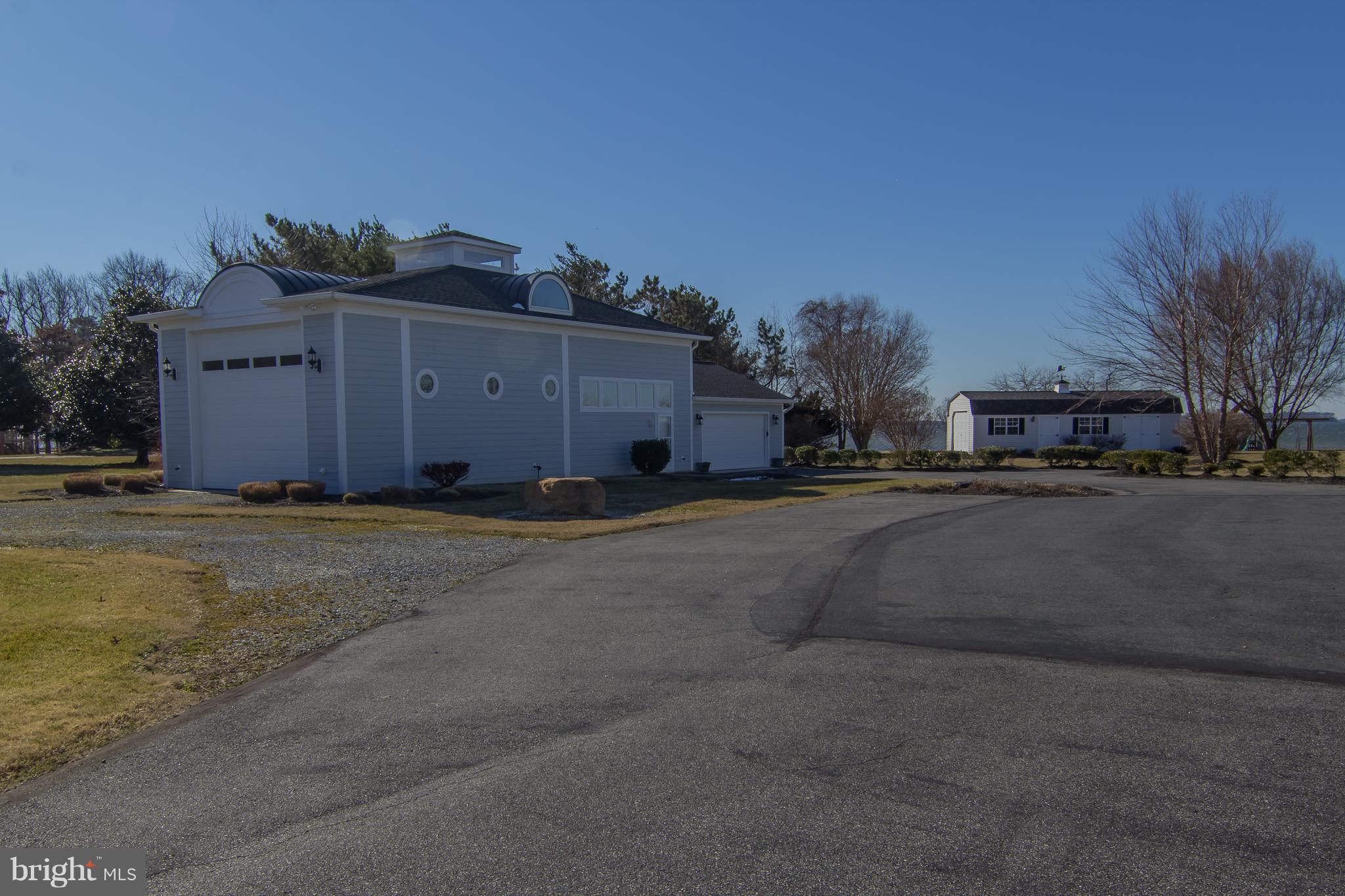 BENNETT POINT - Residential