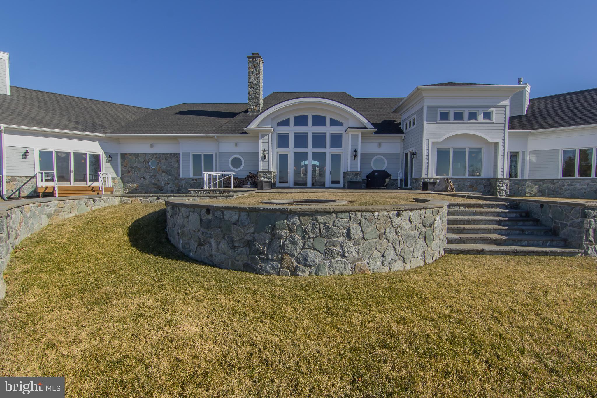 BENNETT POINT - Residential