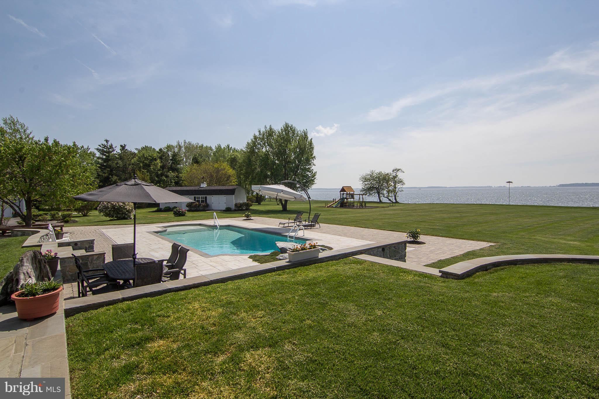 BENNETT POINT - Residential