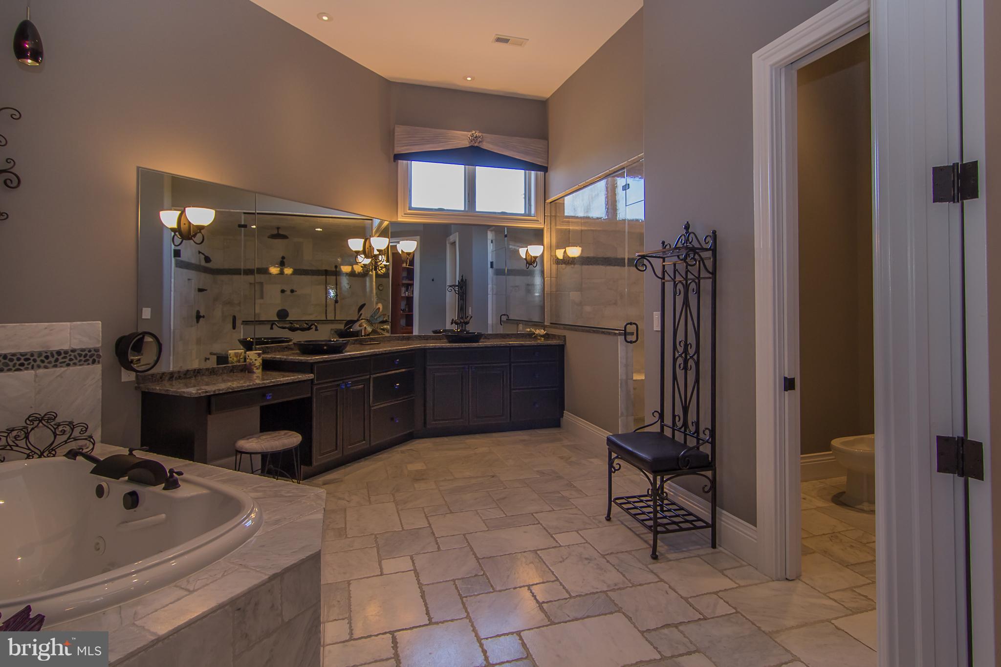 BENNETT POINT - Residential