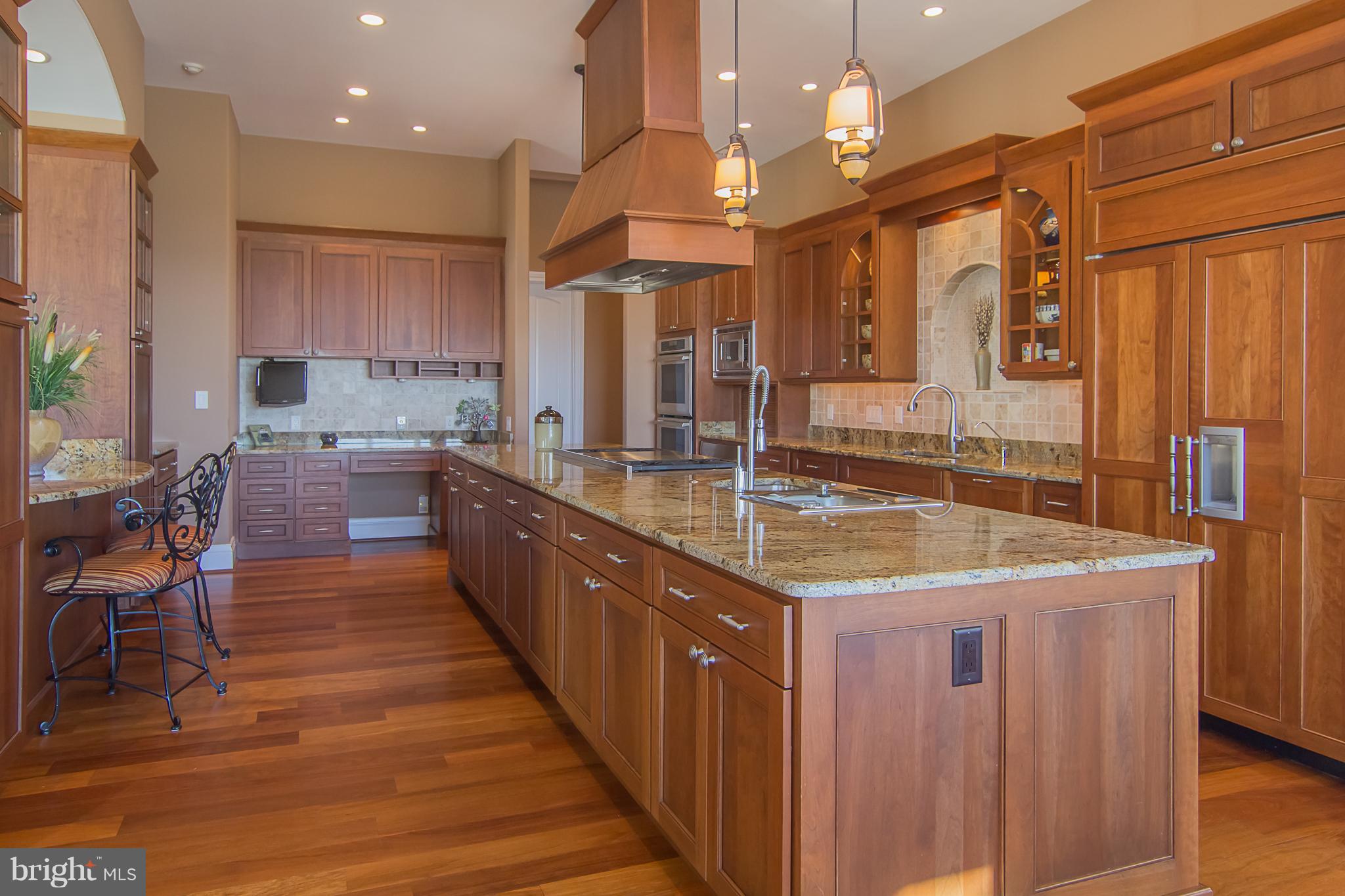 BENNETT POINT - Residential