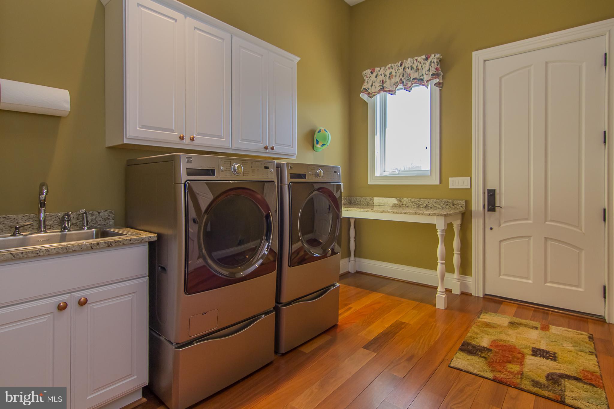 BENNETT POINT - Residential