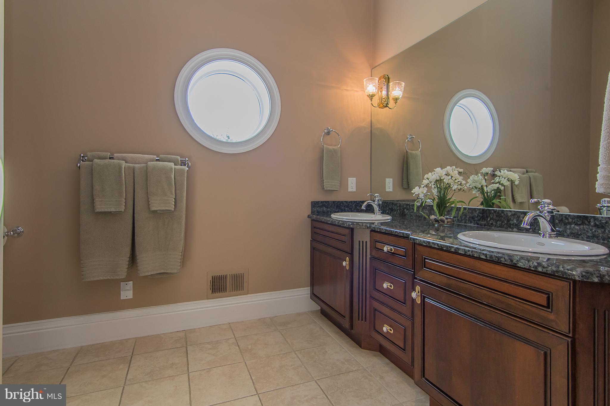 BENNETT POINT - Residential