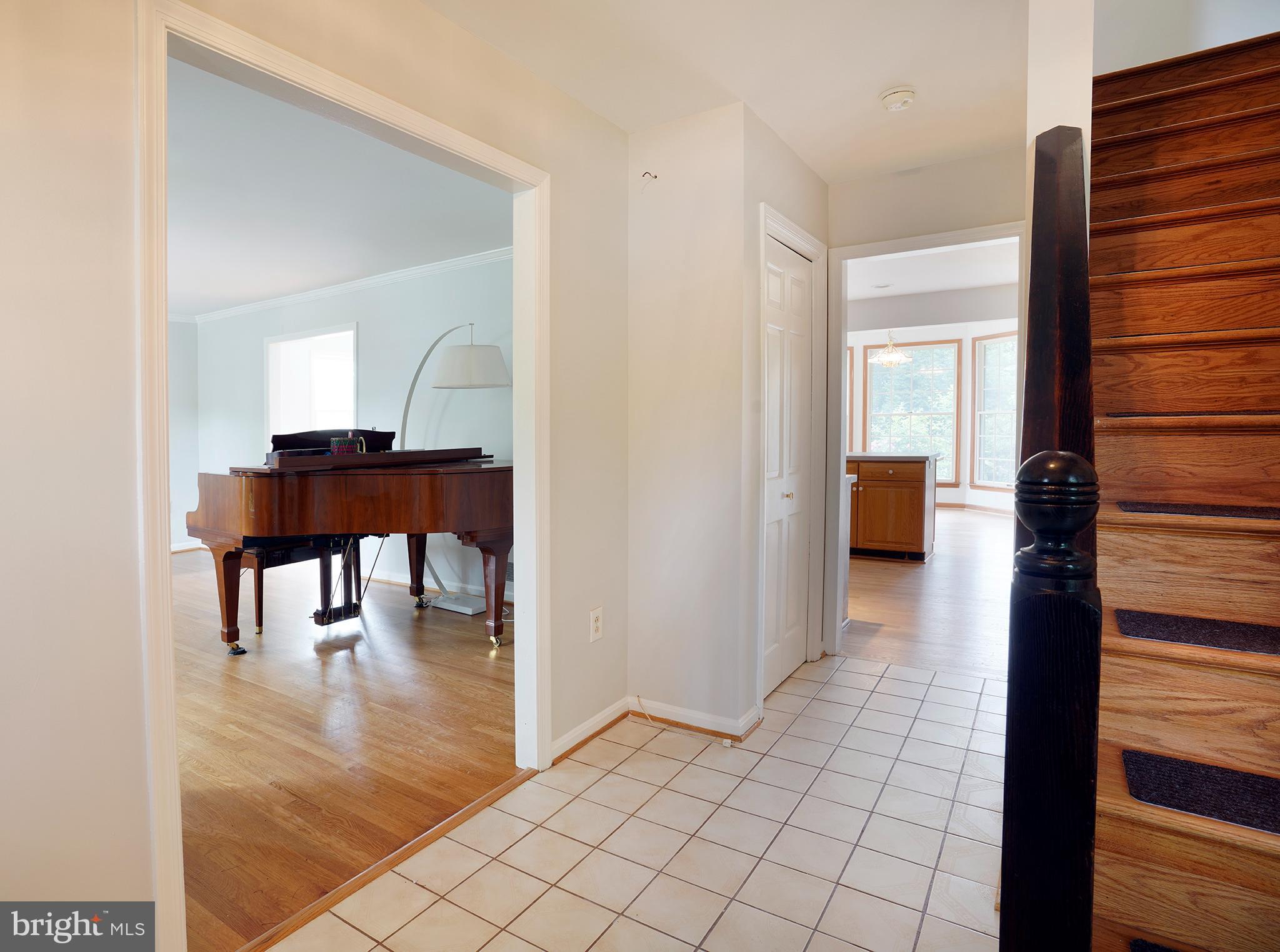 812 RAMSHEAD CIRCLE
