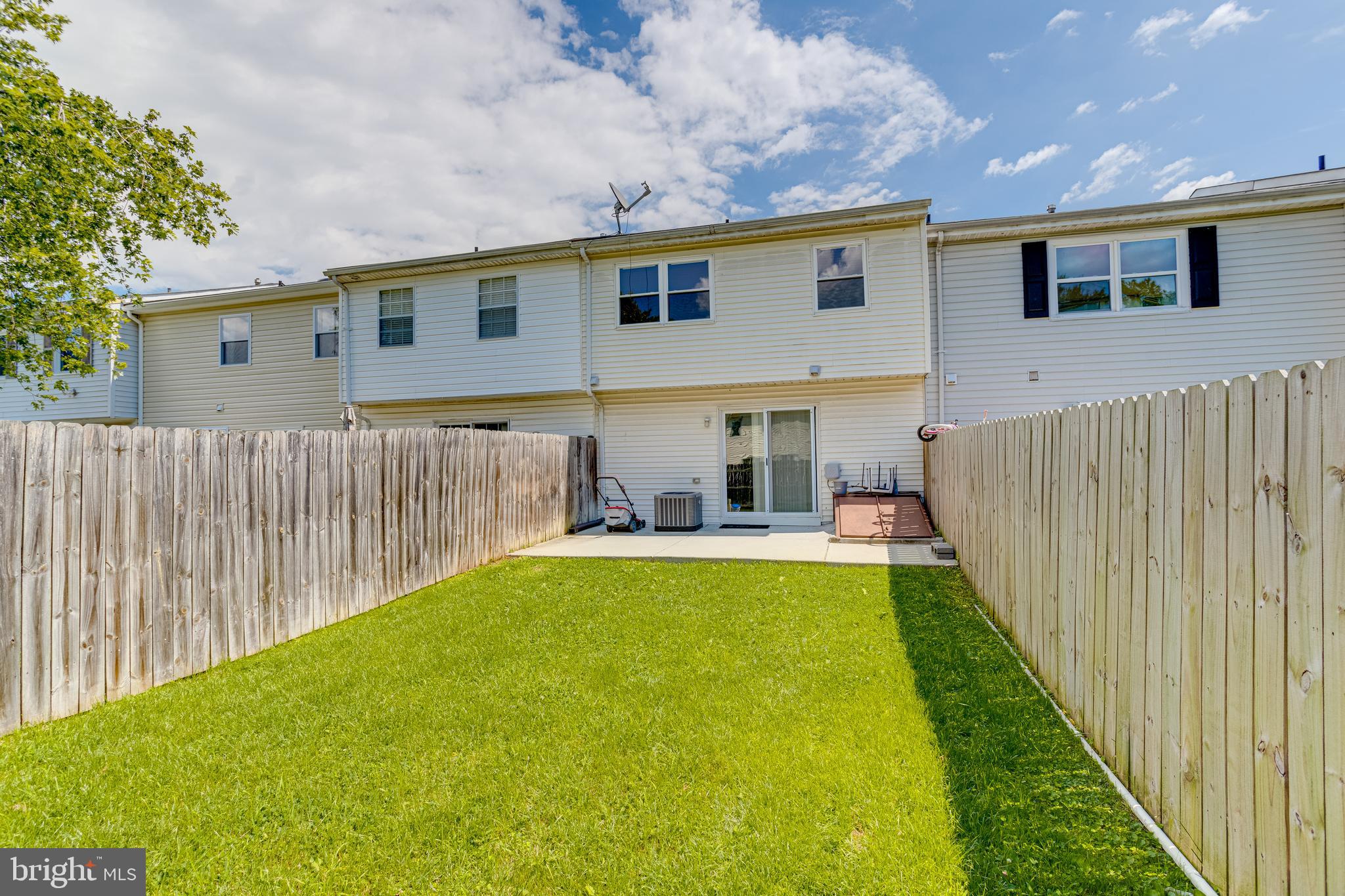 HARFORD COMMONS - Residential