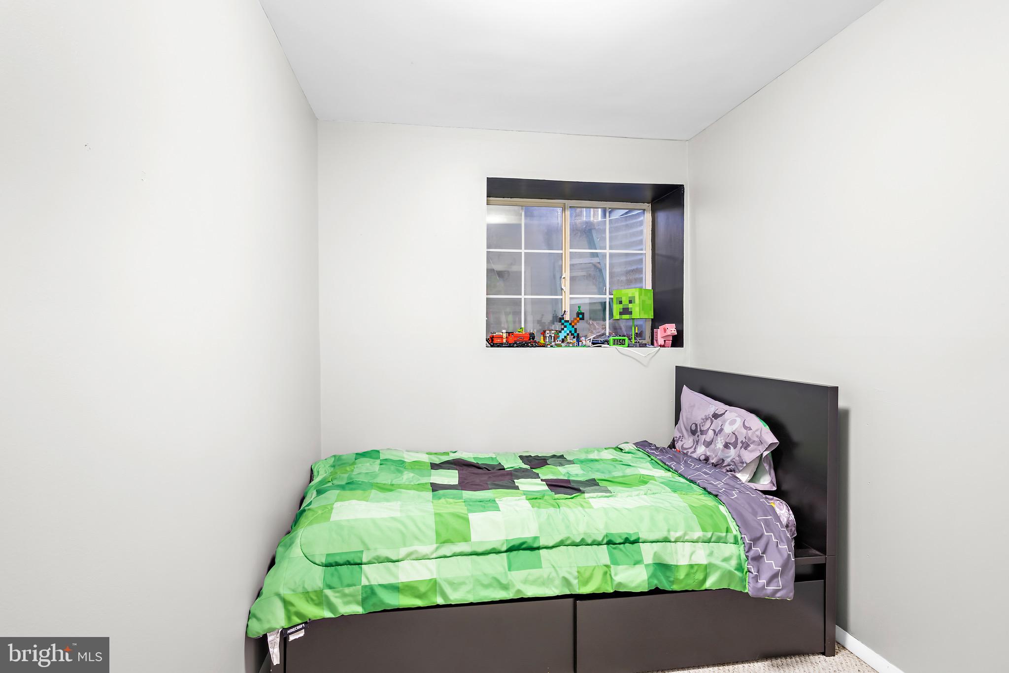 CHESTERFIELD - Residential