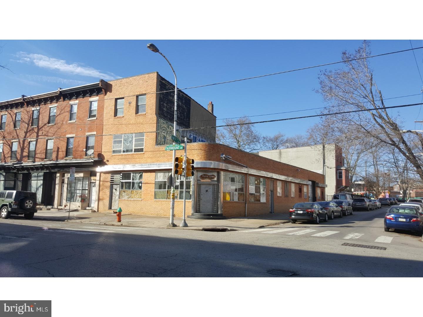 FAIRMOUNT - Commercial Sale
