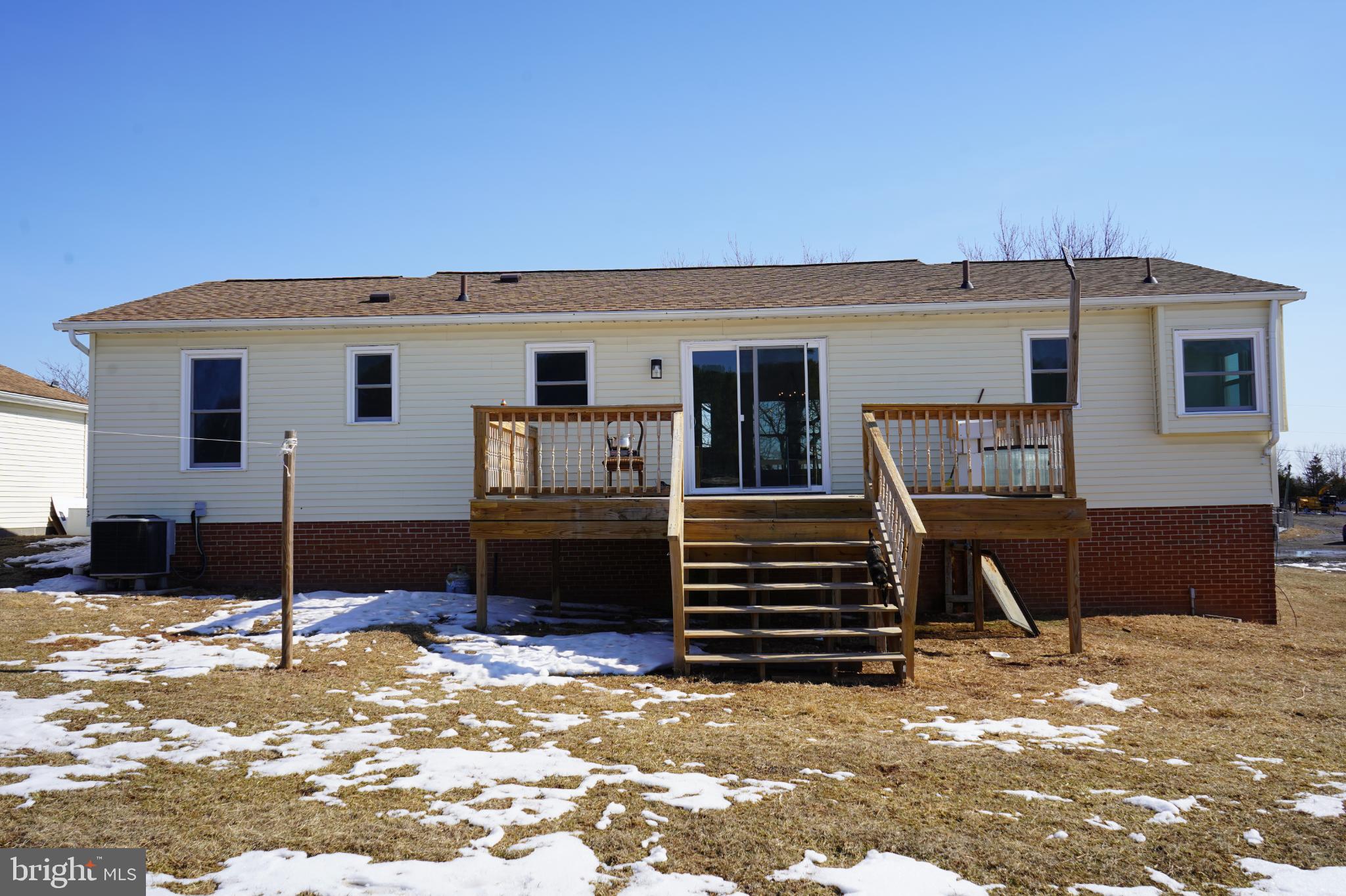 GREEN ACRES HORSE FARM - Residential