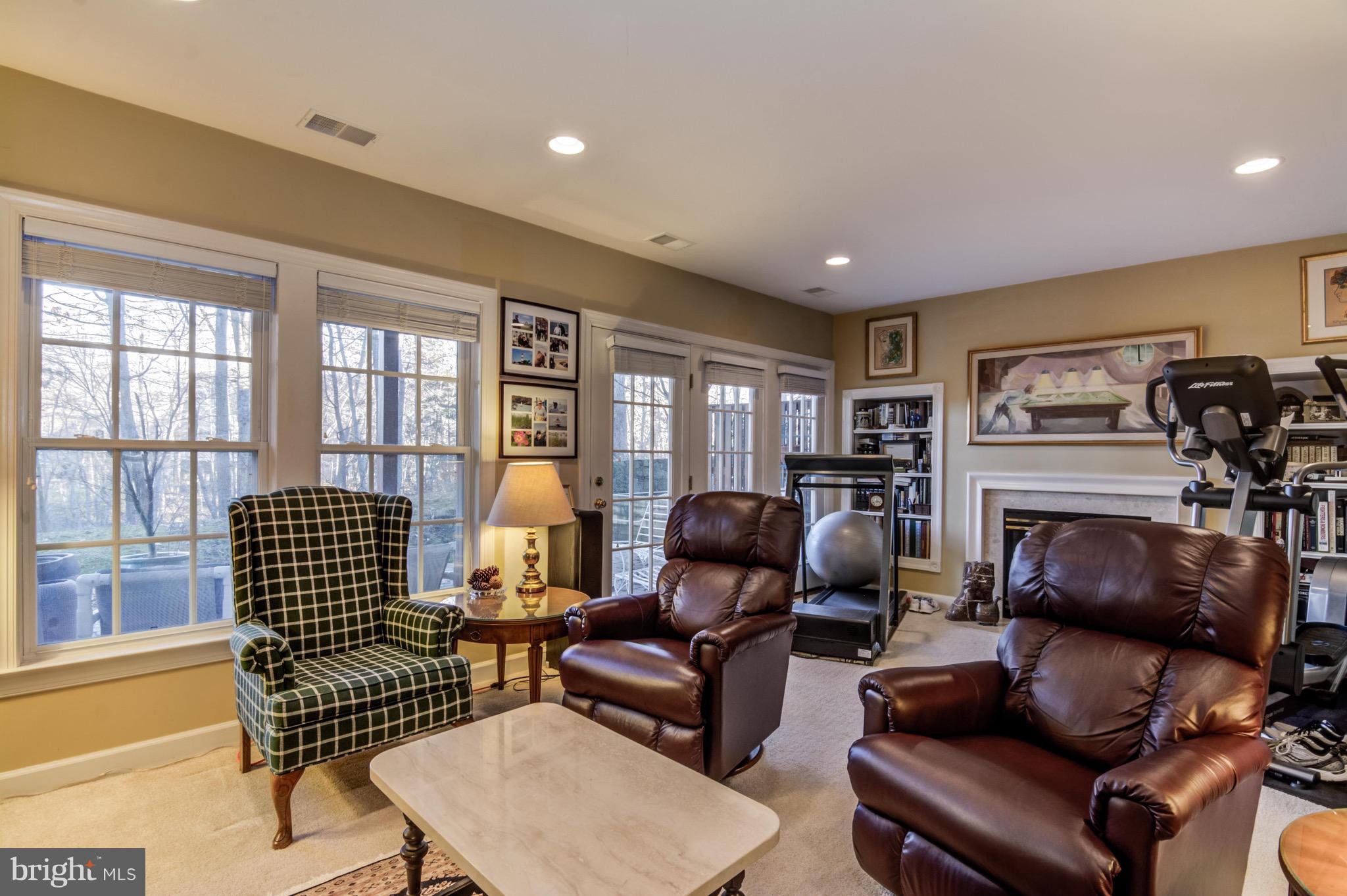 INLET COVE - Residential Lease