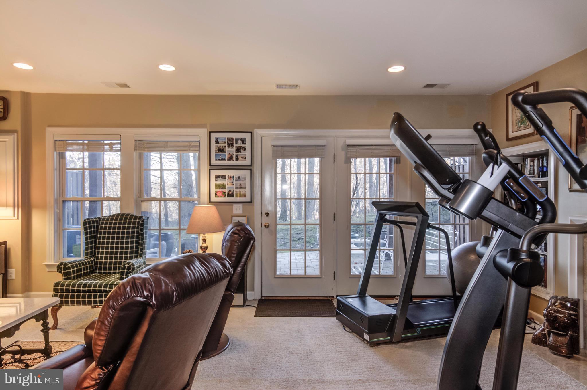 INLET COVE - Residential Lease