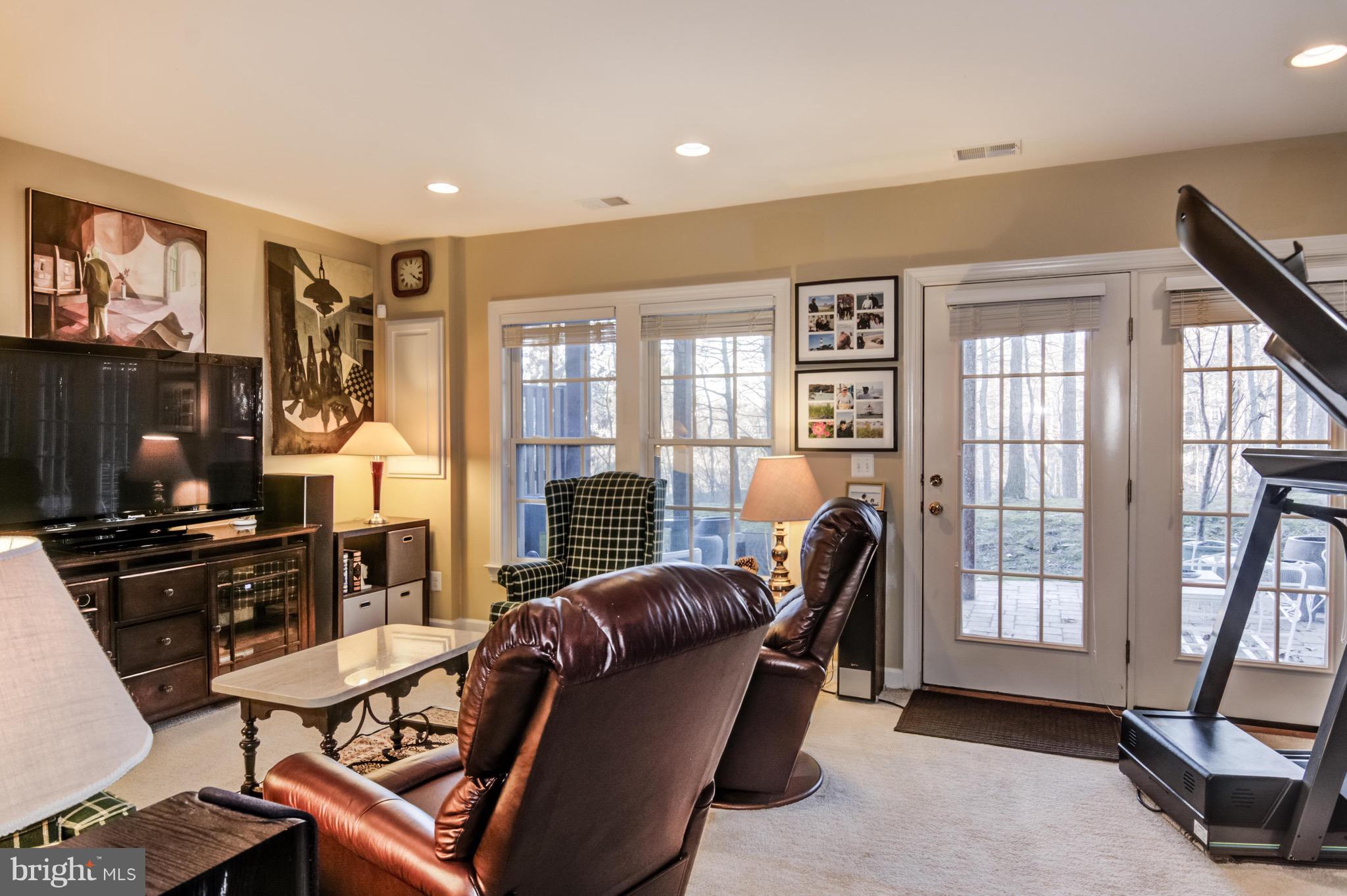 INLET COVE - Residential Lease