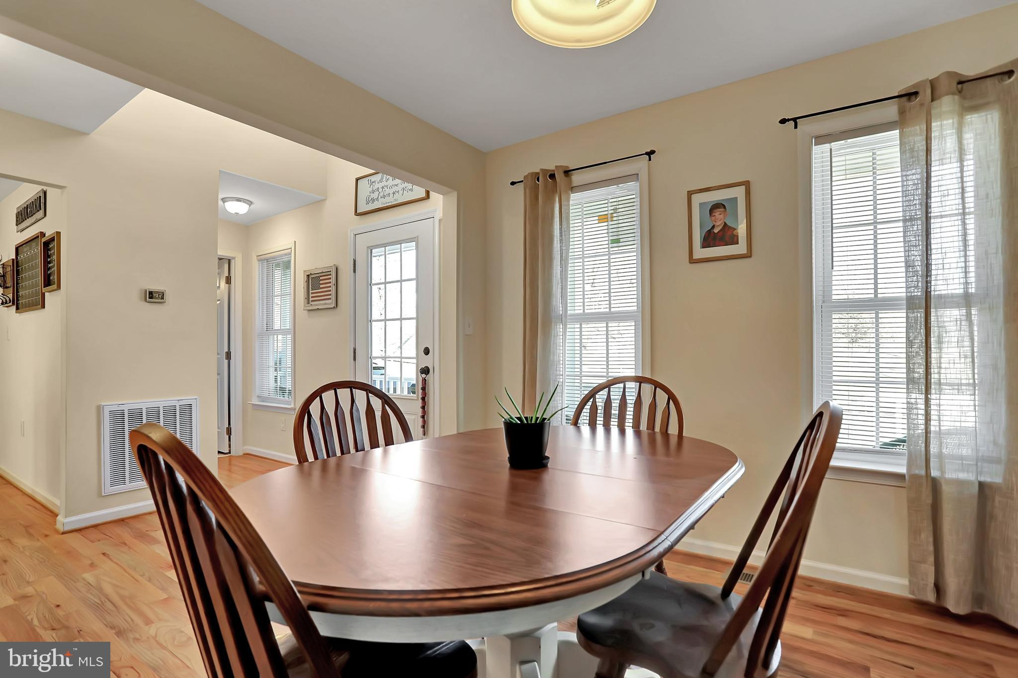 LINKS PLACE - Residential