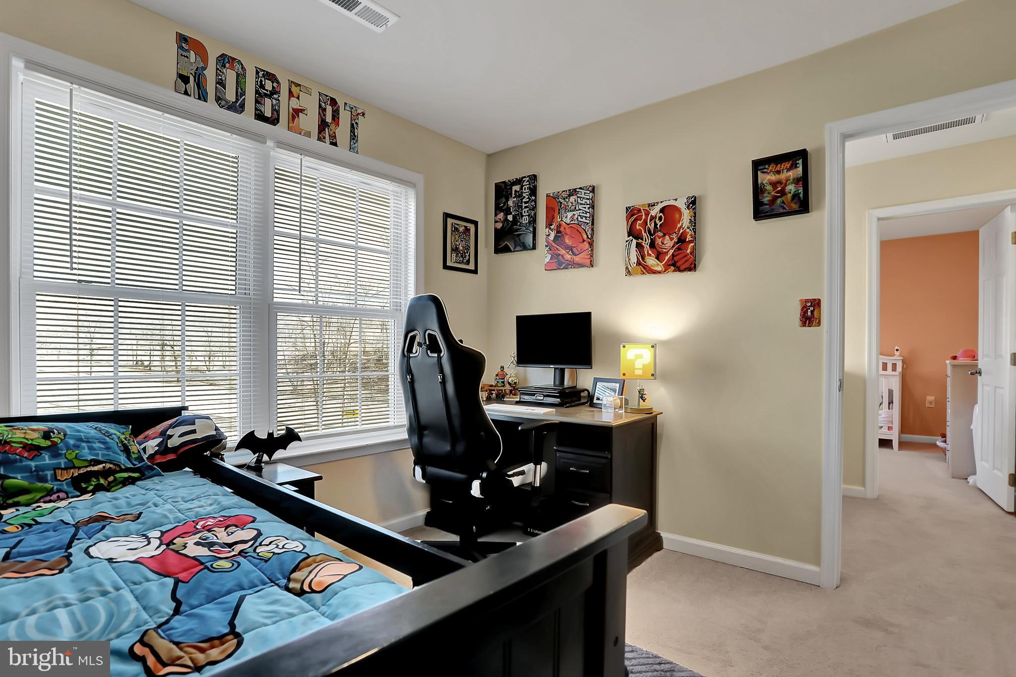 LINKS PLACE - Residential