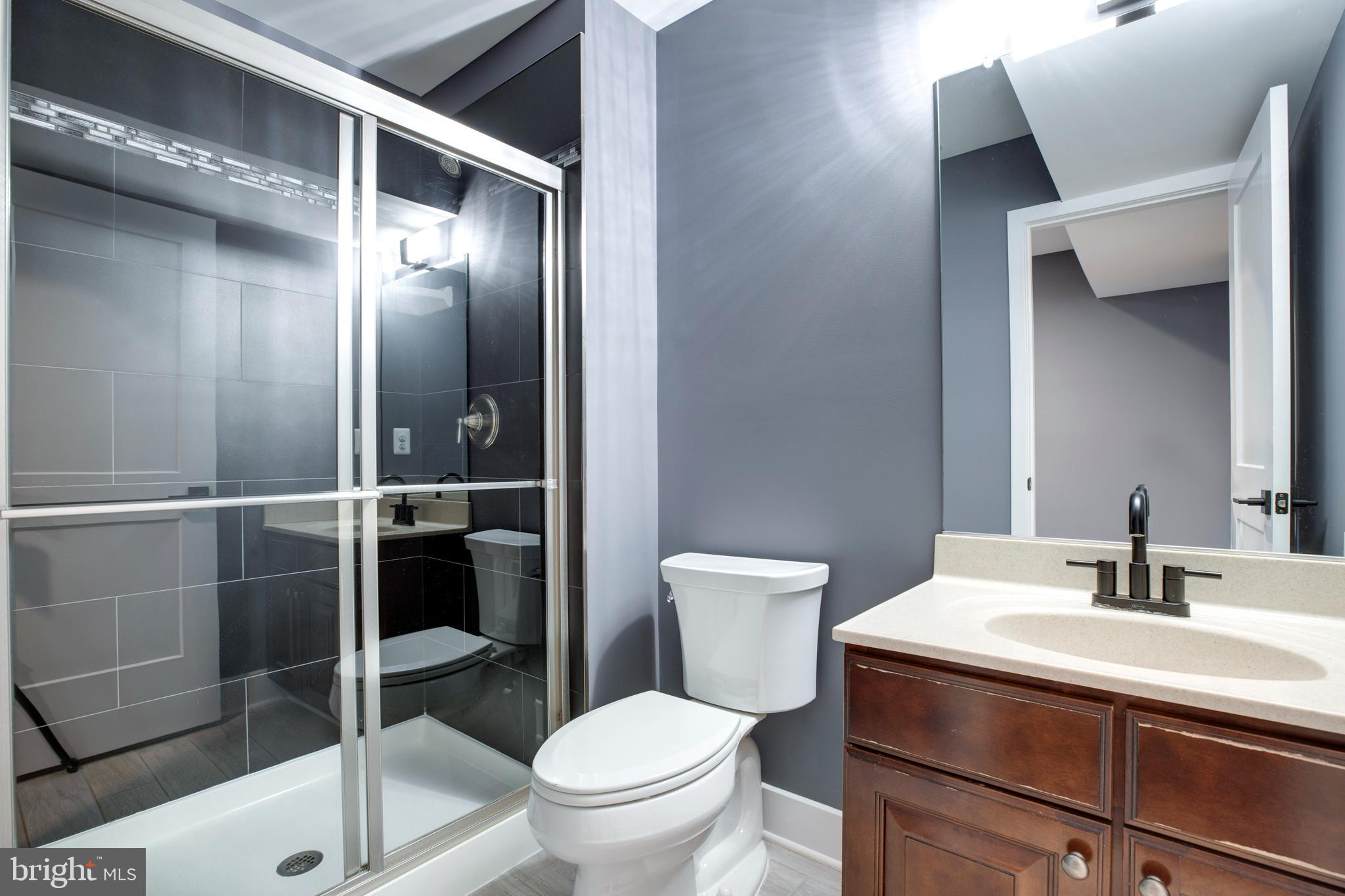 THE VILLAGE AT BELMONT RIDGE - Residential Lease