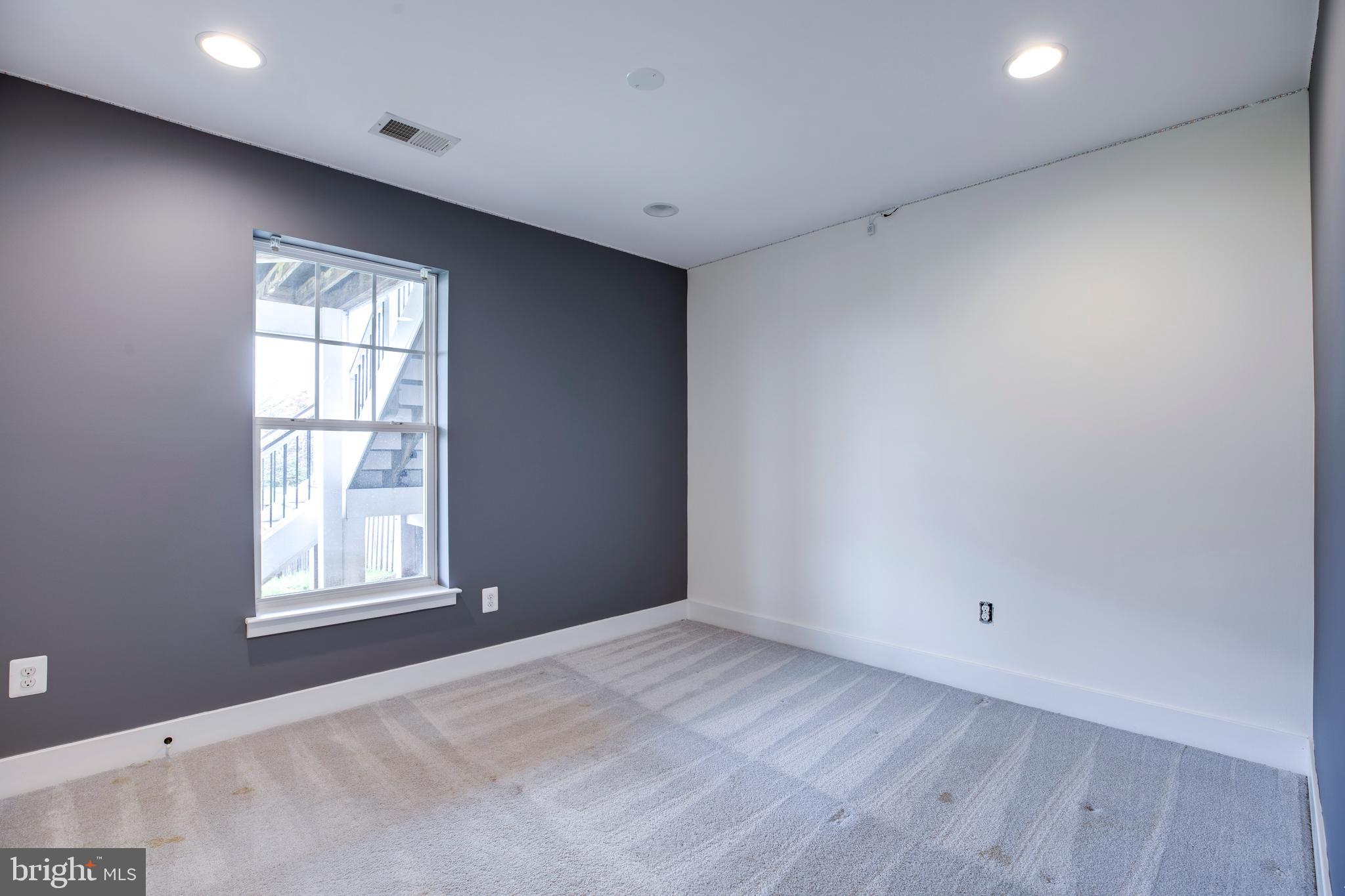 THE VILLAGE AT BELMONT RIDGE - Residential Lease