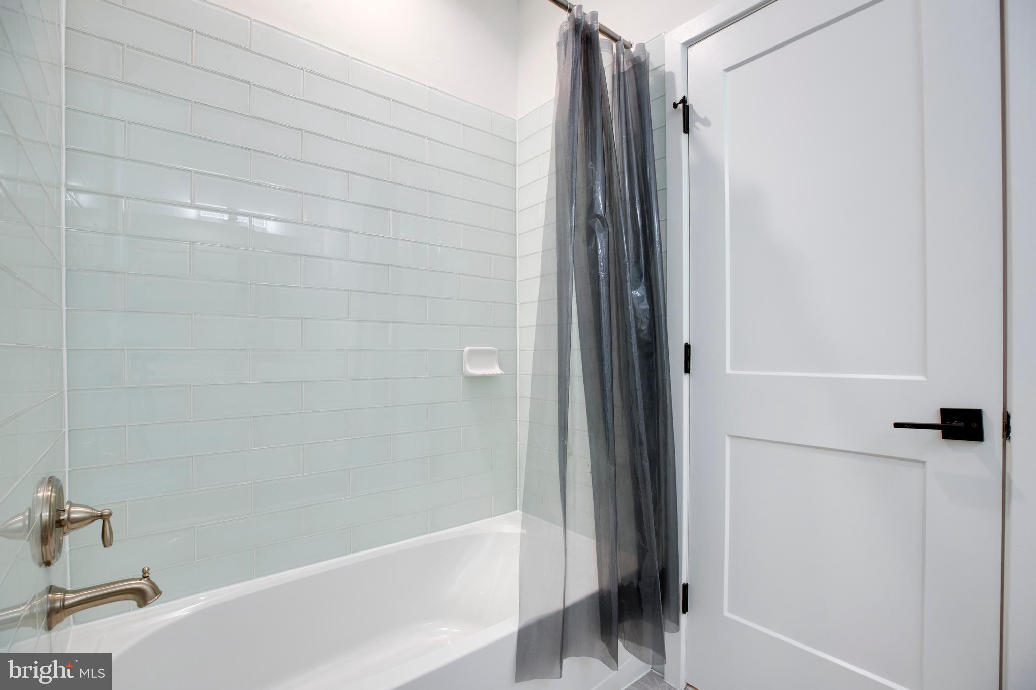 THE VILLAGE AT BELMONT RIDGE - Residential Lease