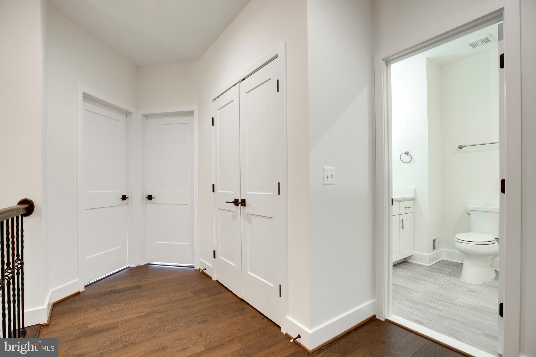 THE VILLAGE AT BELMONT RIDGE - Residential Lease