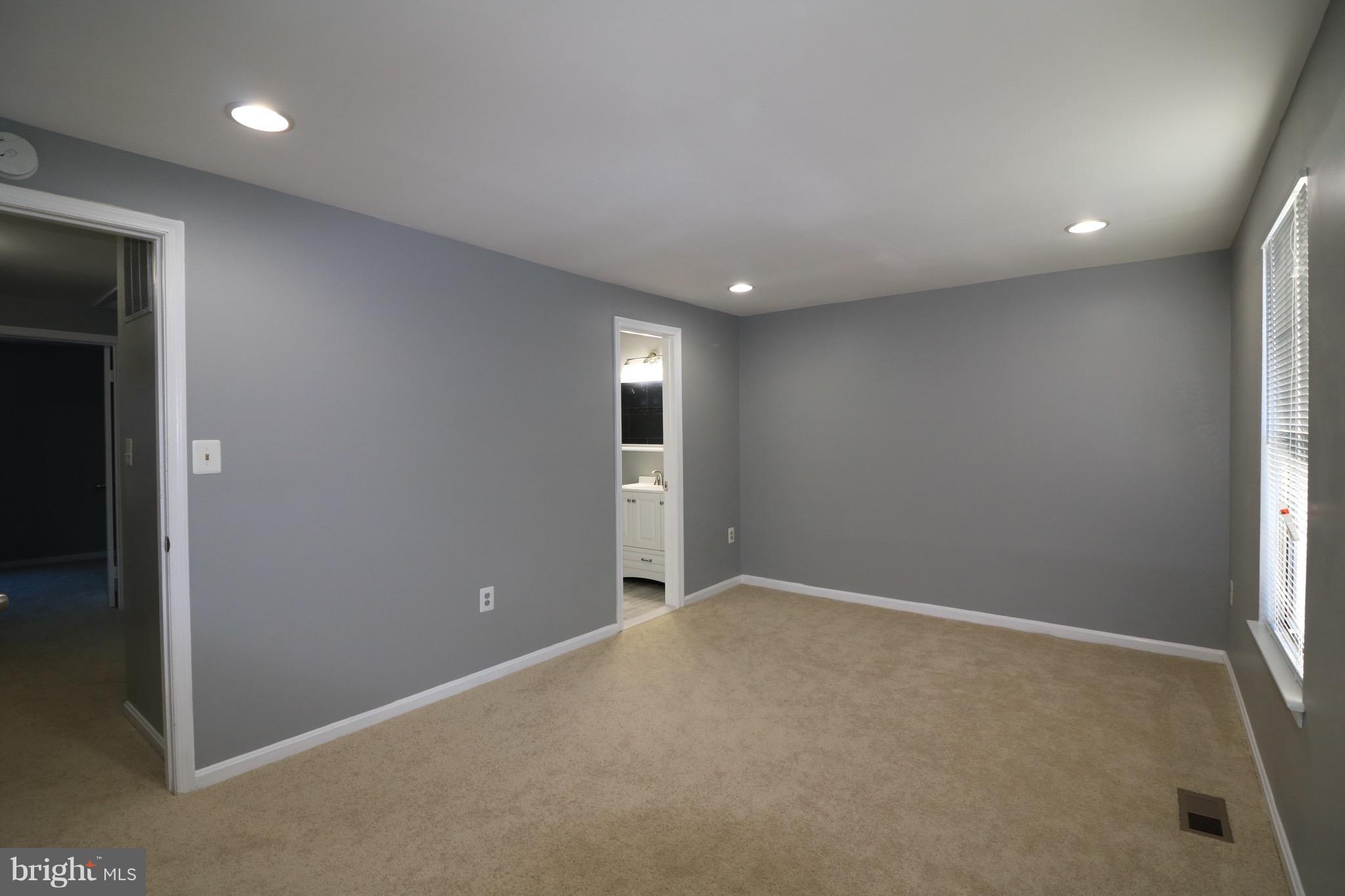 MILL CREEK SOUTH - Residential Lease