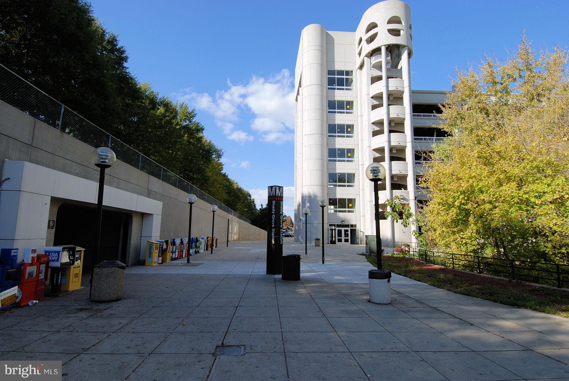 MILL CREEK SOUTH - Residential Lease