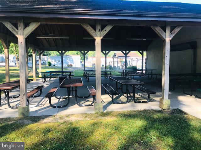 WHITE HORSE PARK PH 3 - Residential