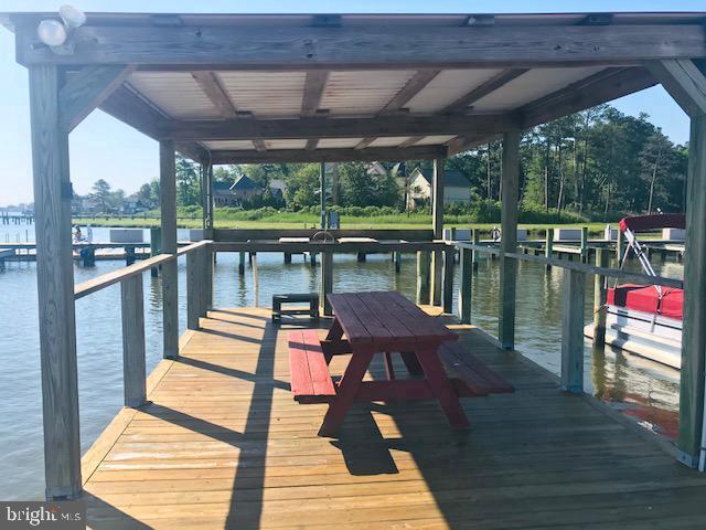 WHITE HORSE PARK PH 3 - Residential