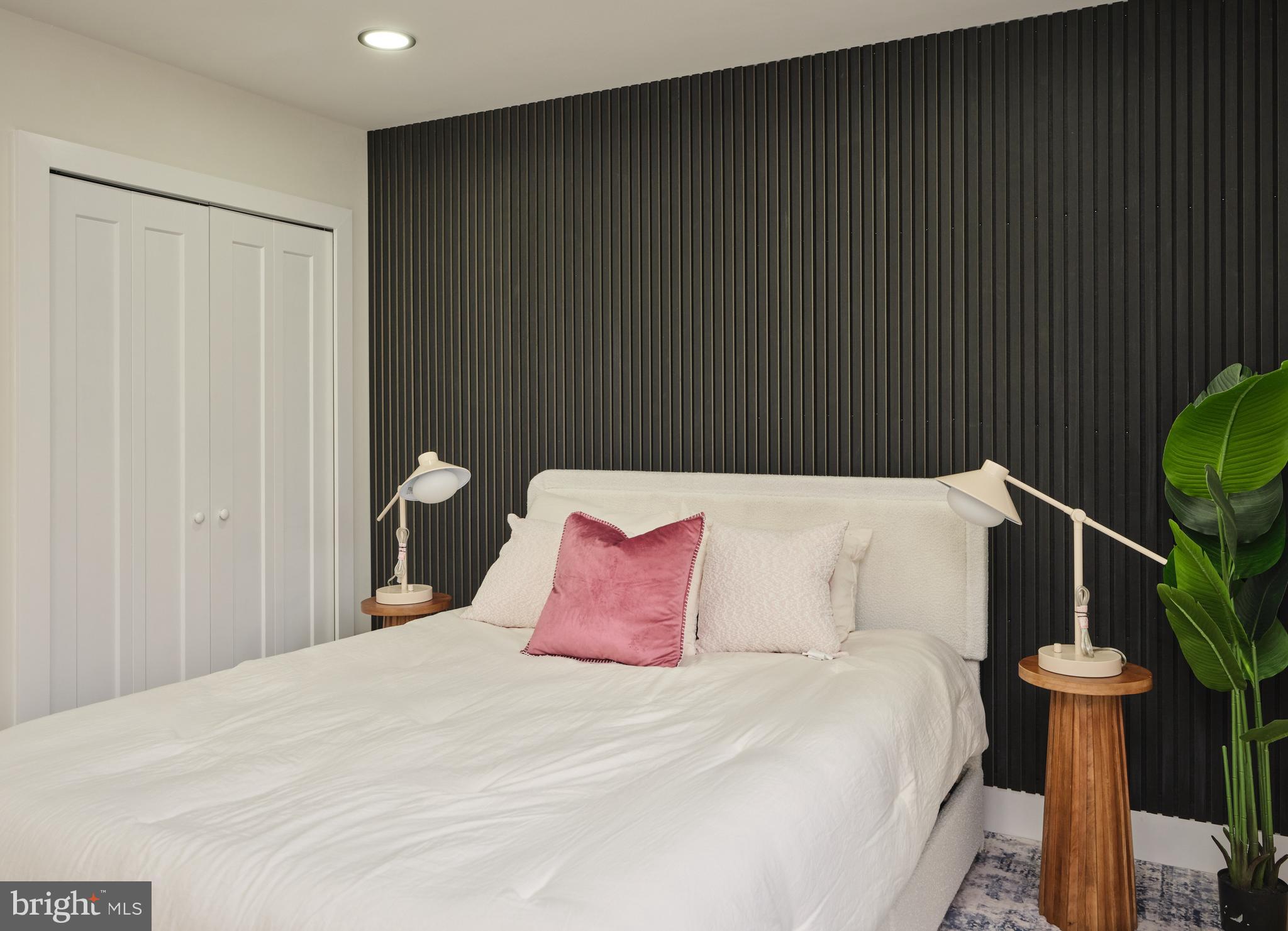 FAIRVIEW - Residential