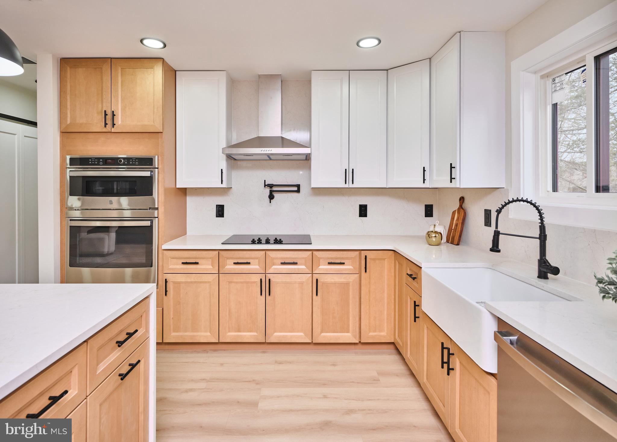 FAIRVIEW - Residential