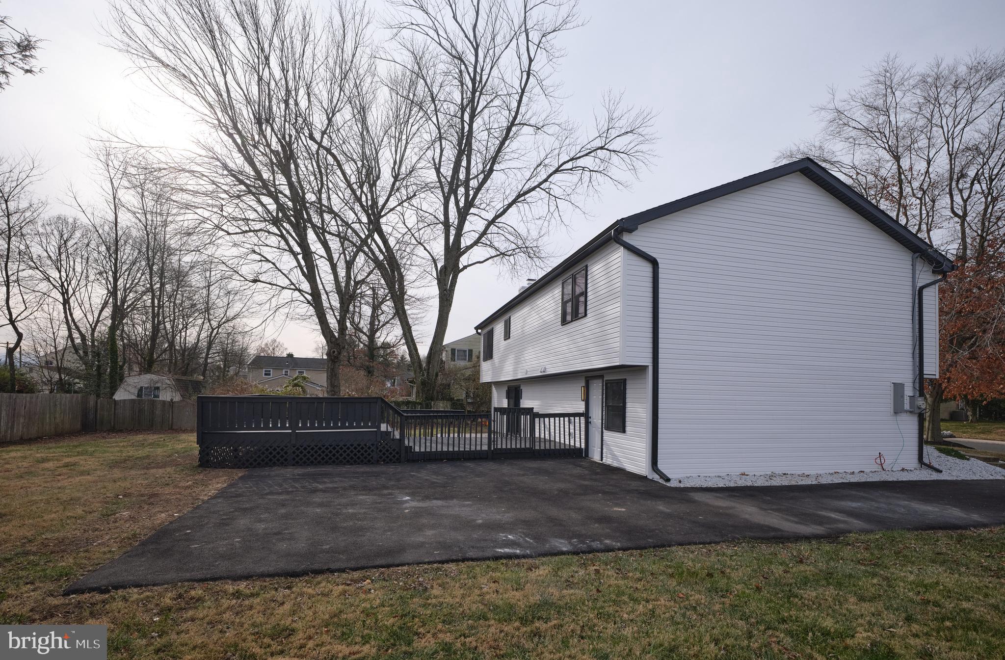 FAIRVIEW - Residential