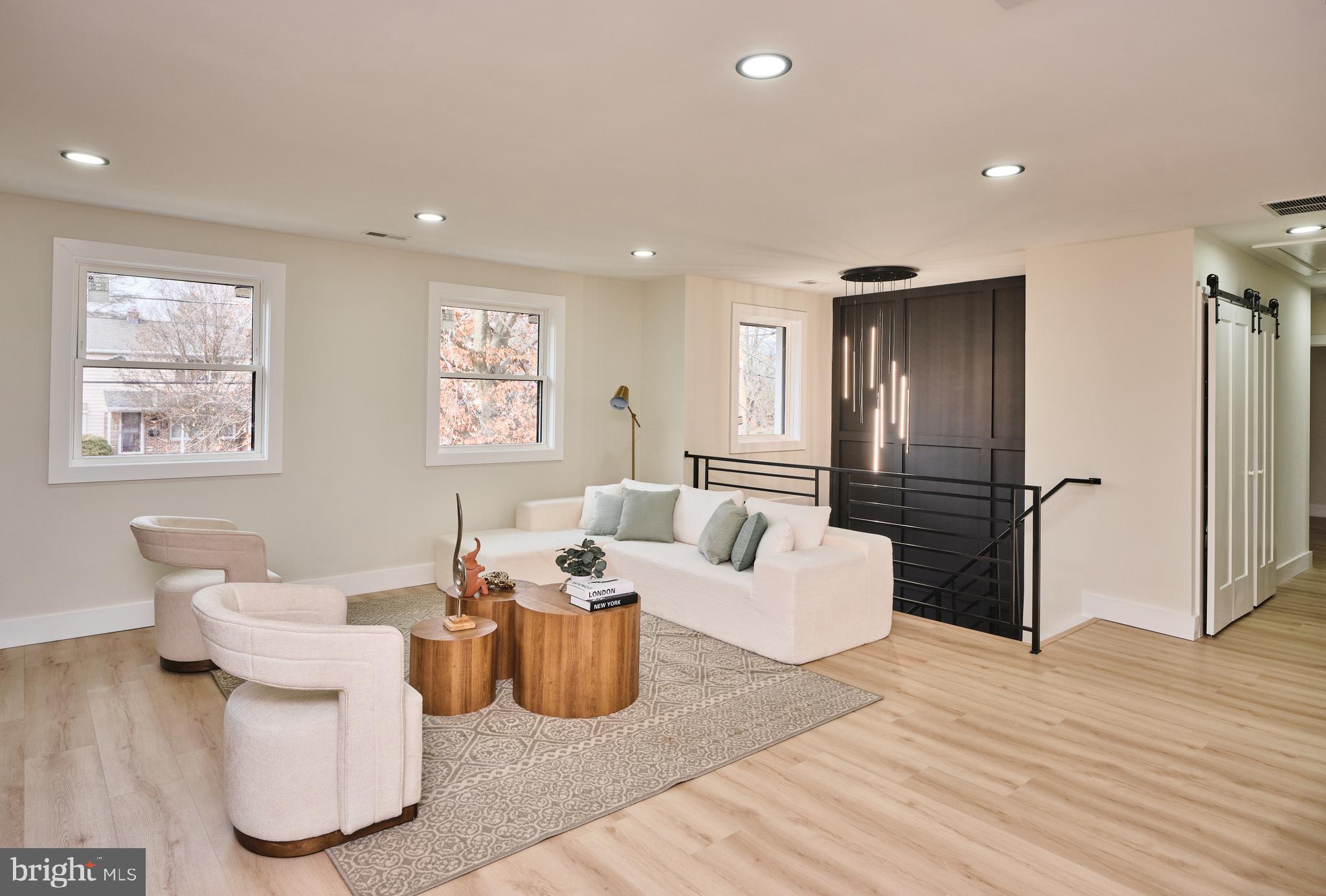 FAIRVIEW - Residential