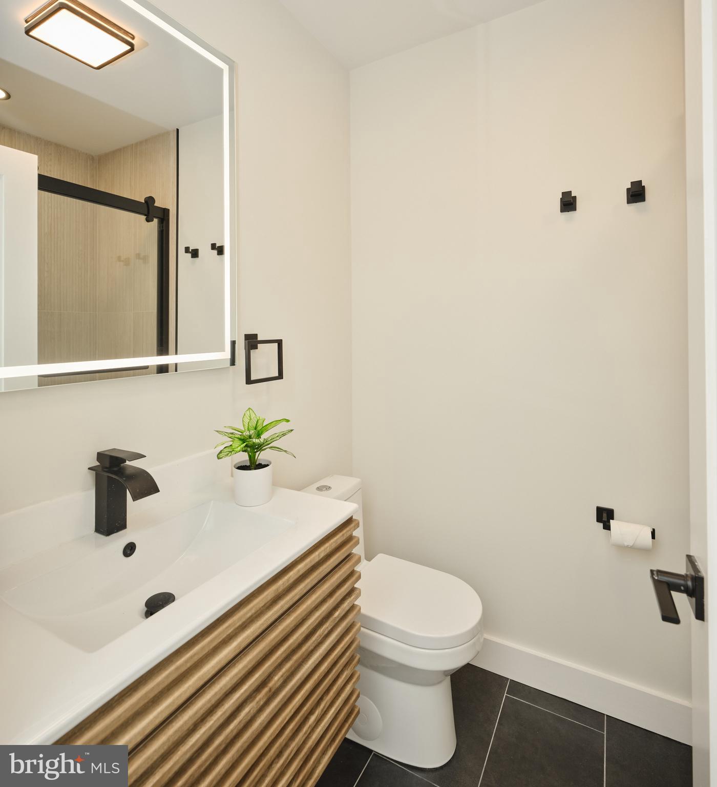 FAIRVIEW - Residential