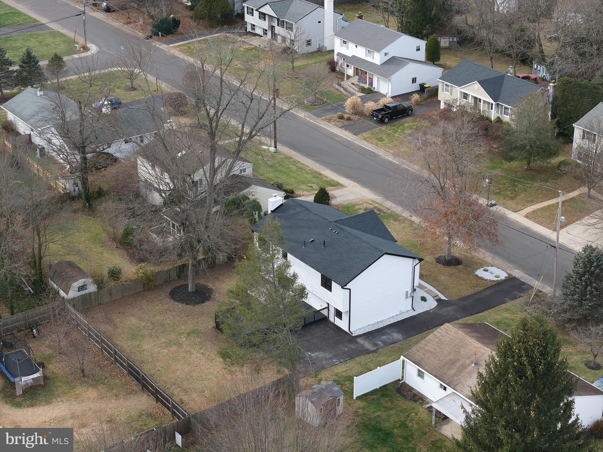 FAIRVIEW - Residential