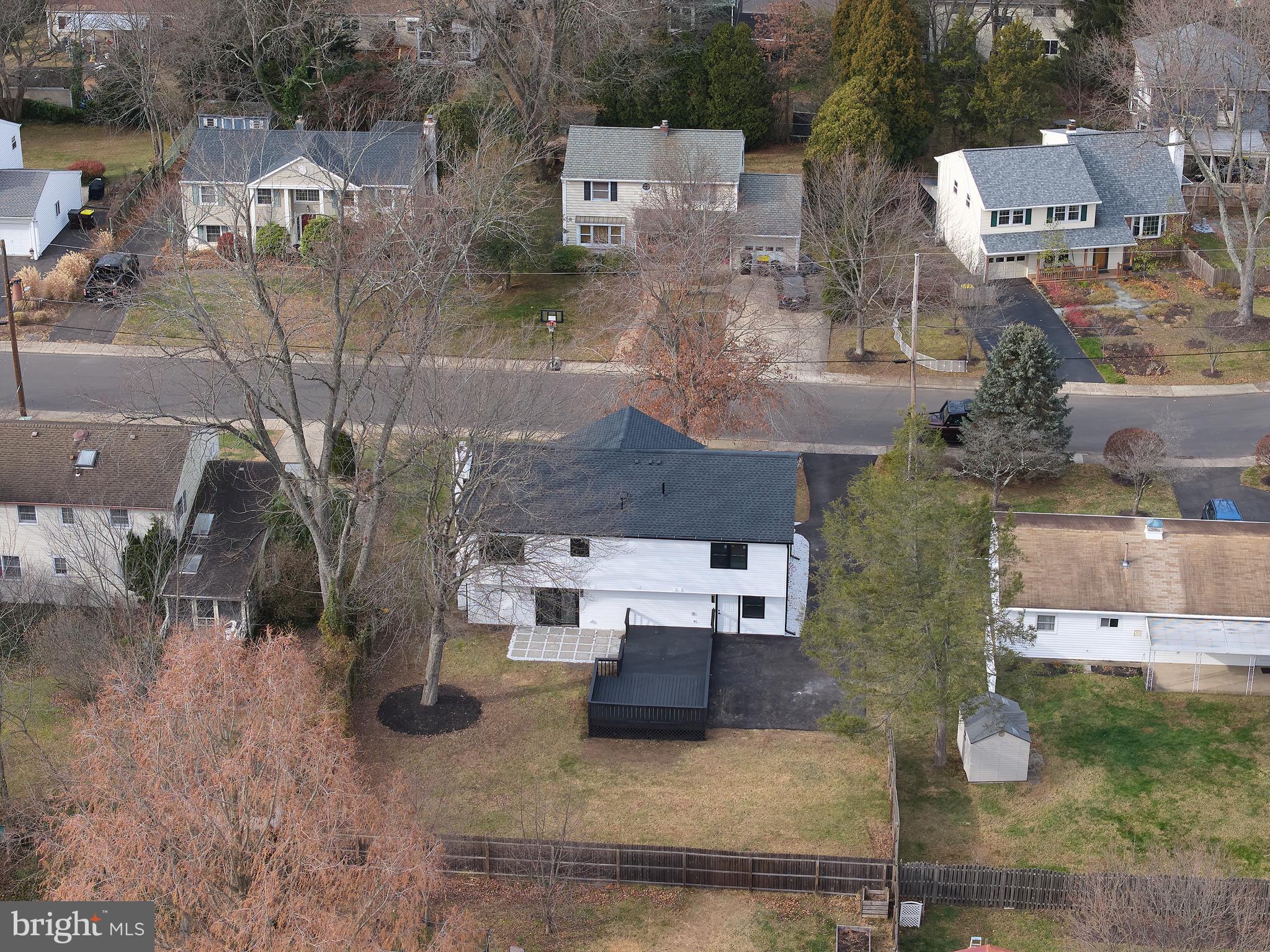 FAIRVIEW - Residential