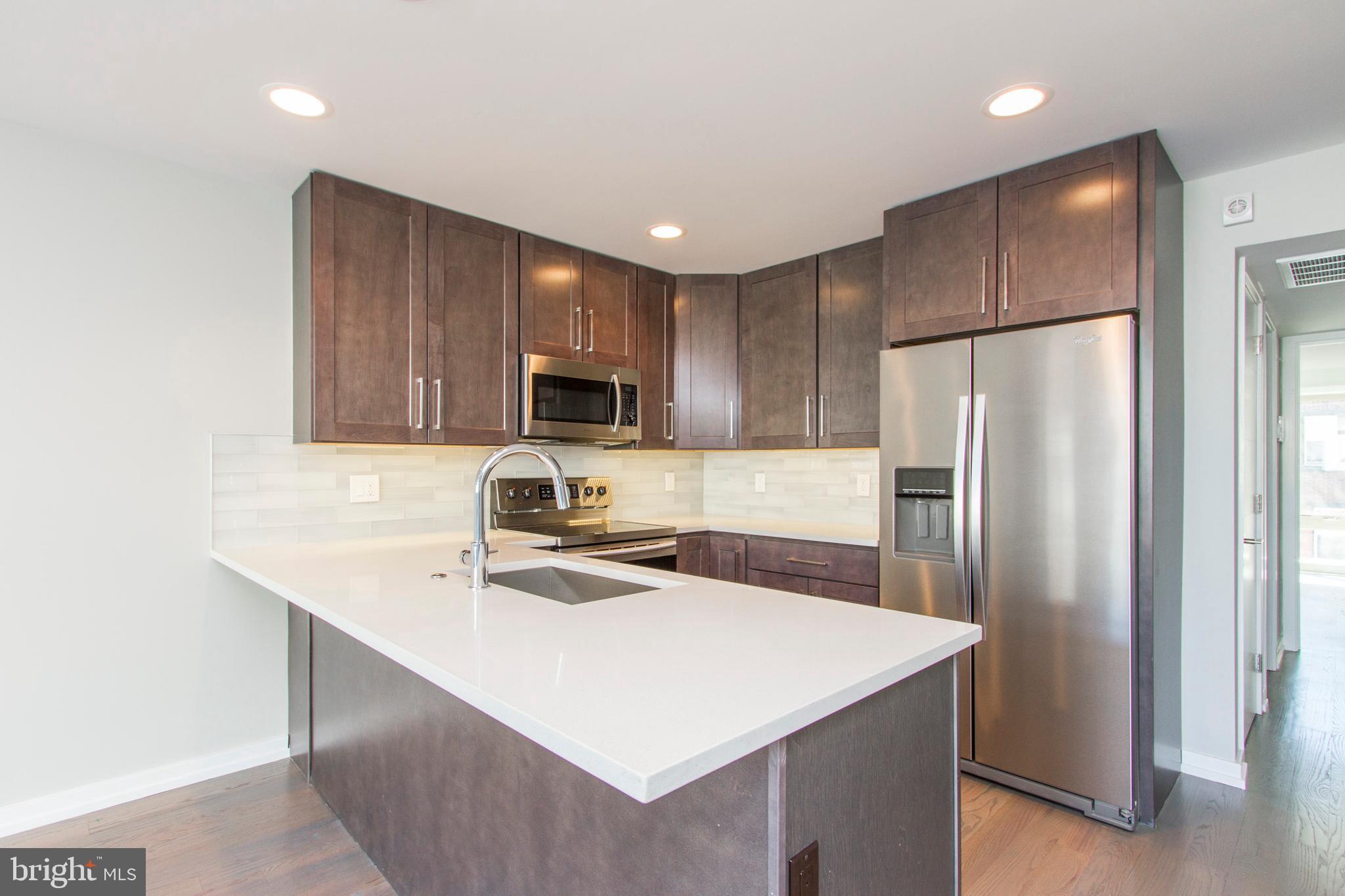 CENTER CITY - Residential Lease