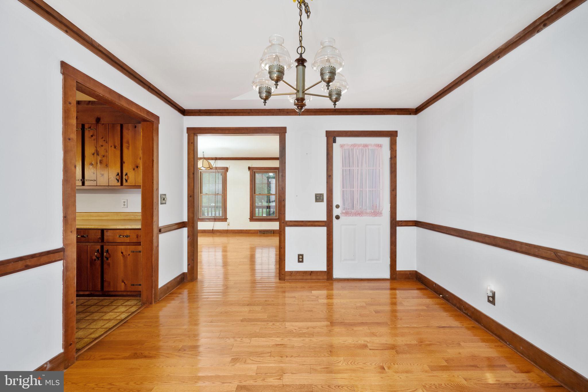 MONTCLAIR - Residential