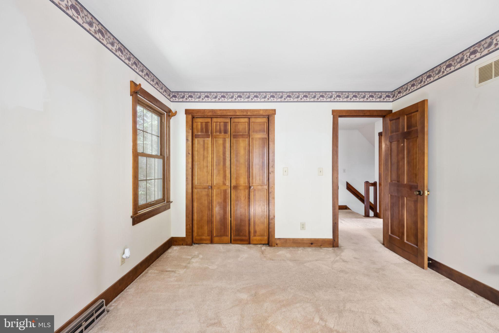 MONTCLAIR - Residential