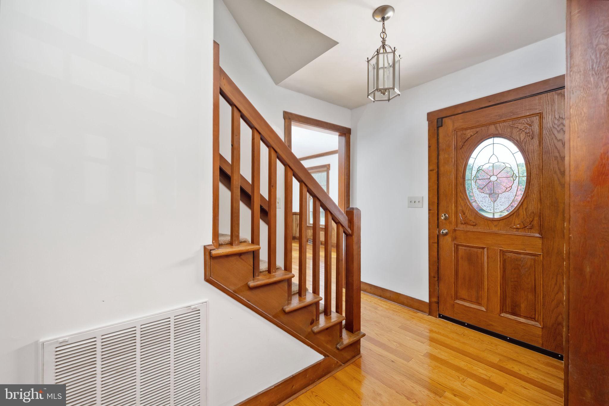 MONTCLAIR - Residential