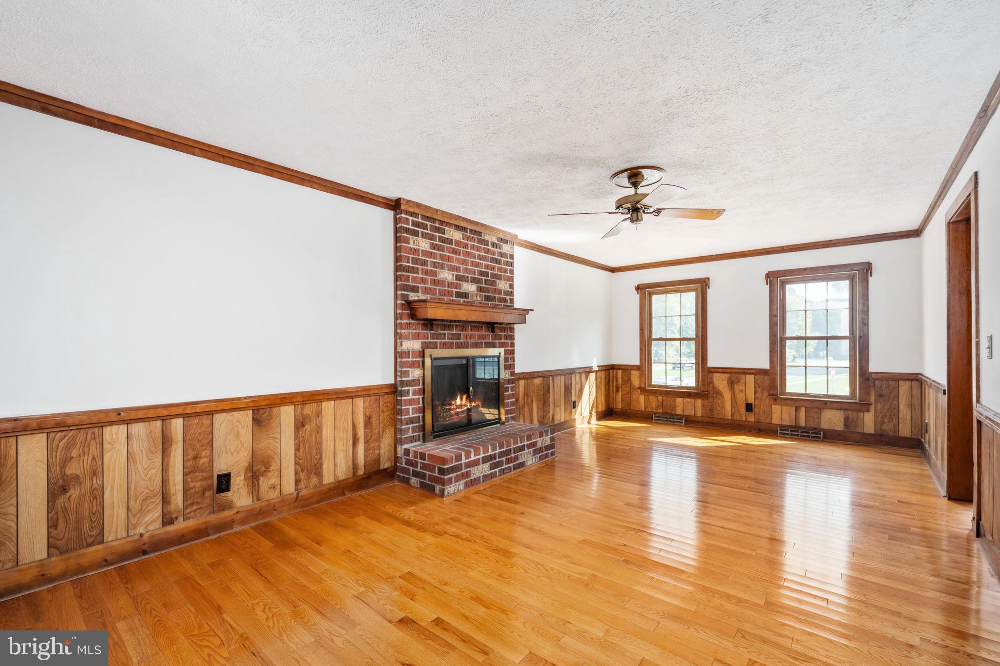 MONTCLAIR - Residential