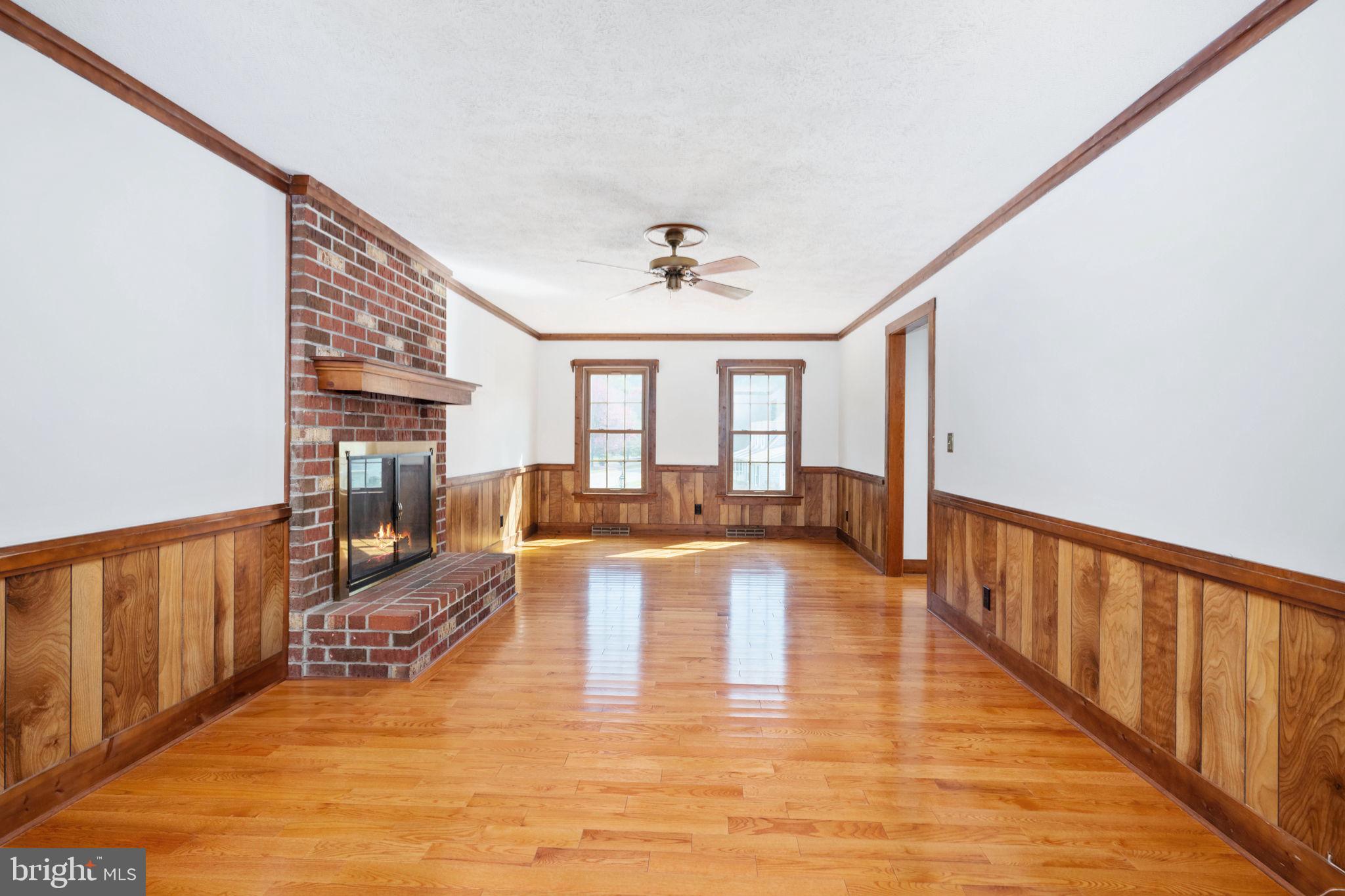 MONTCLAIR - Residential