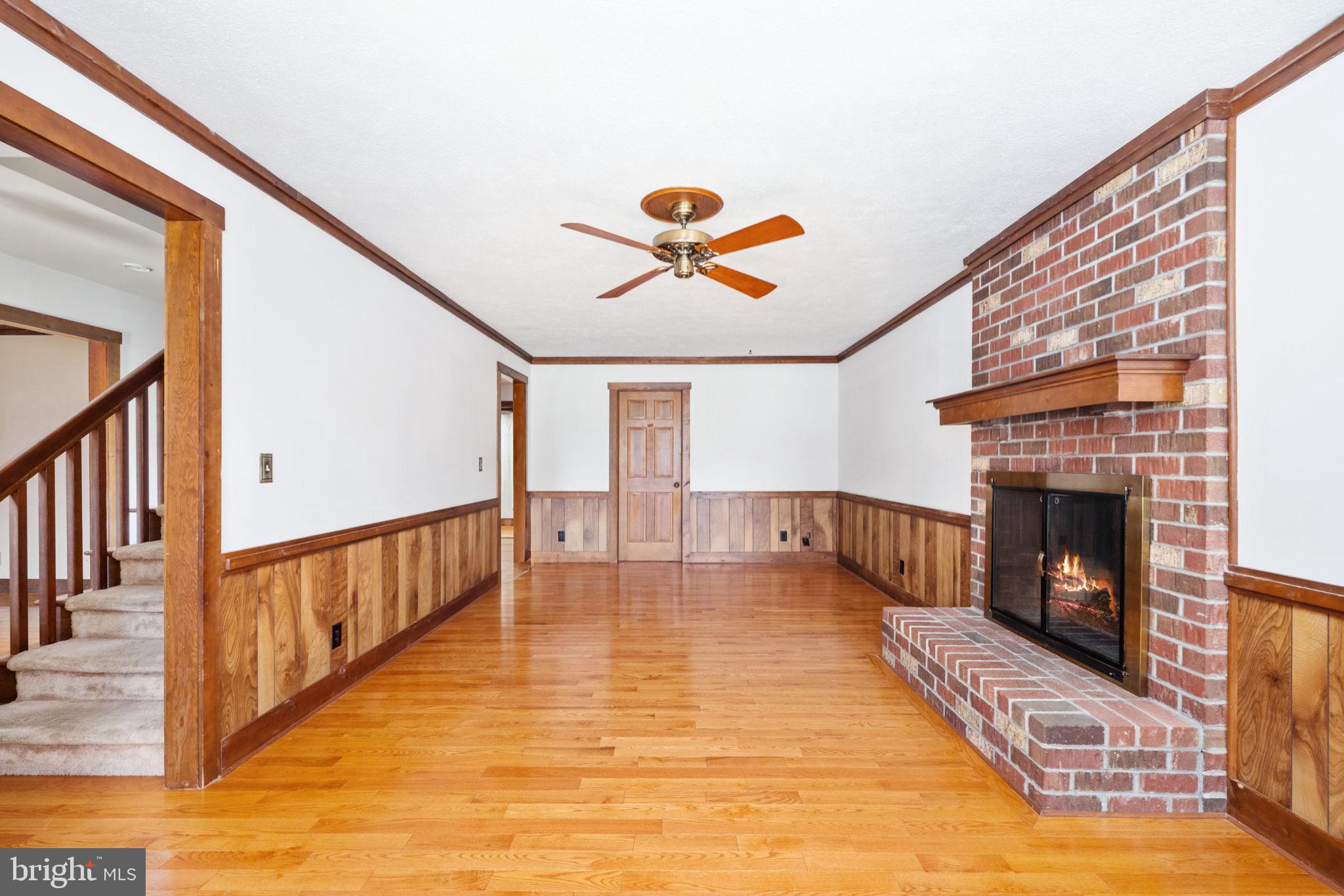 MONTCLAIR - Residential