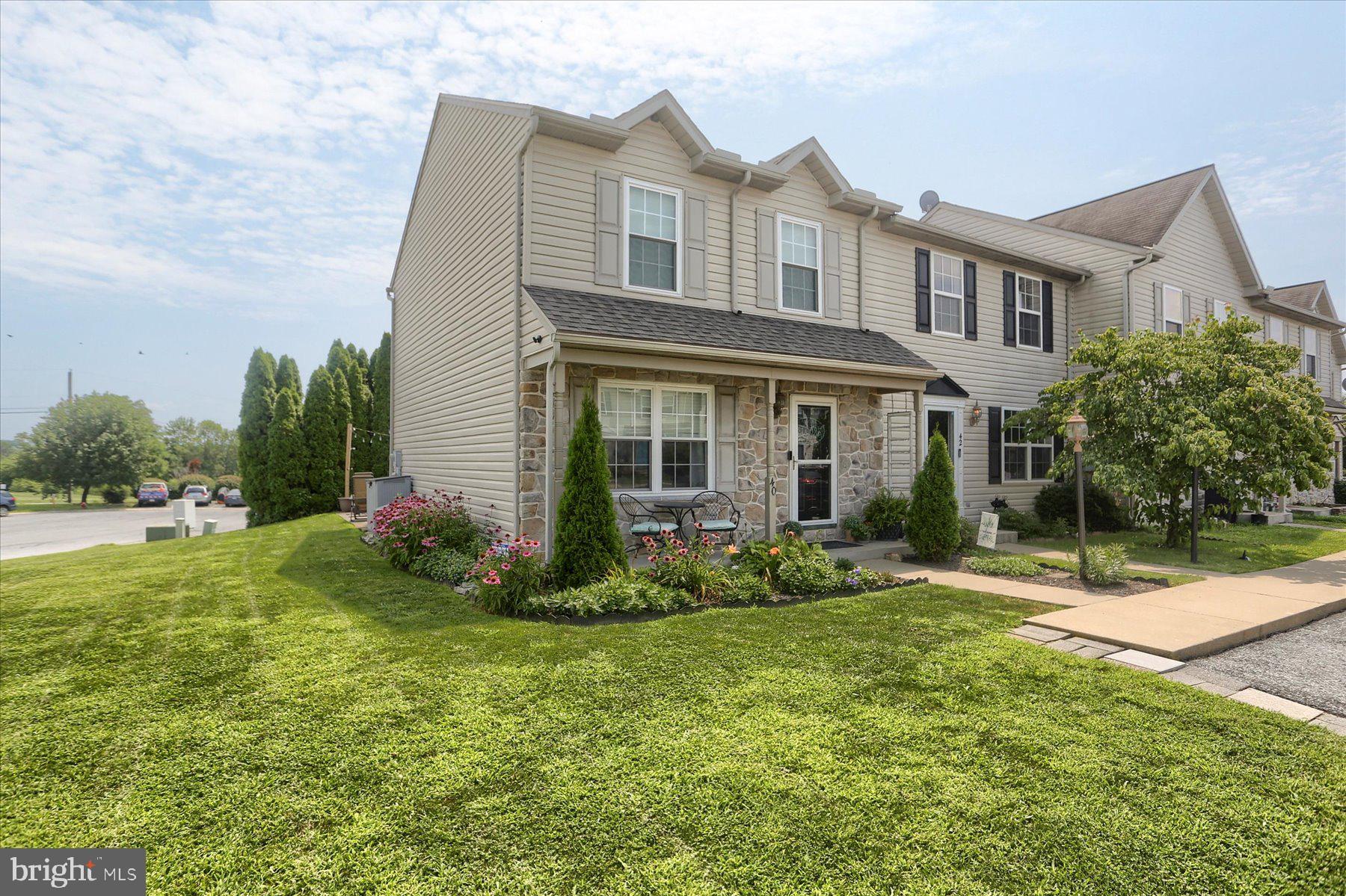 40 LAUREL DRIVE