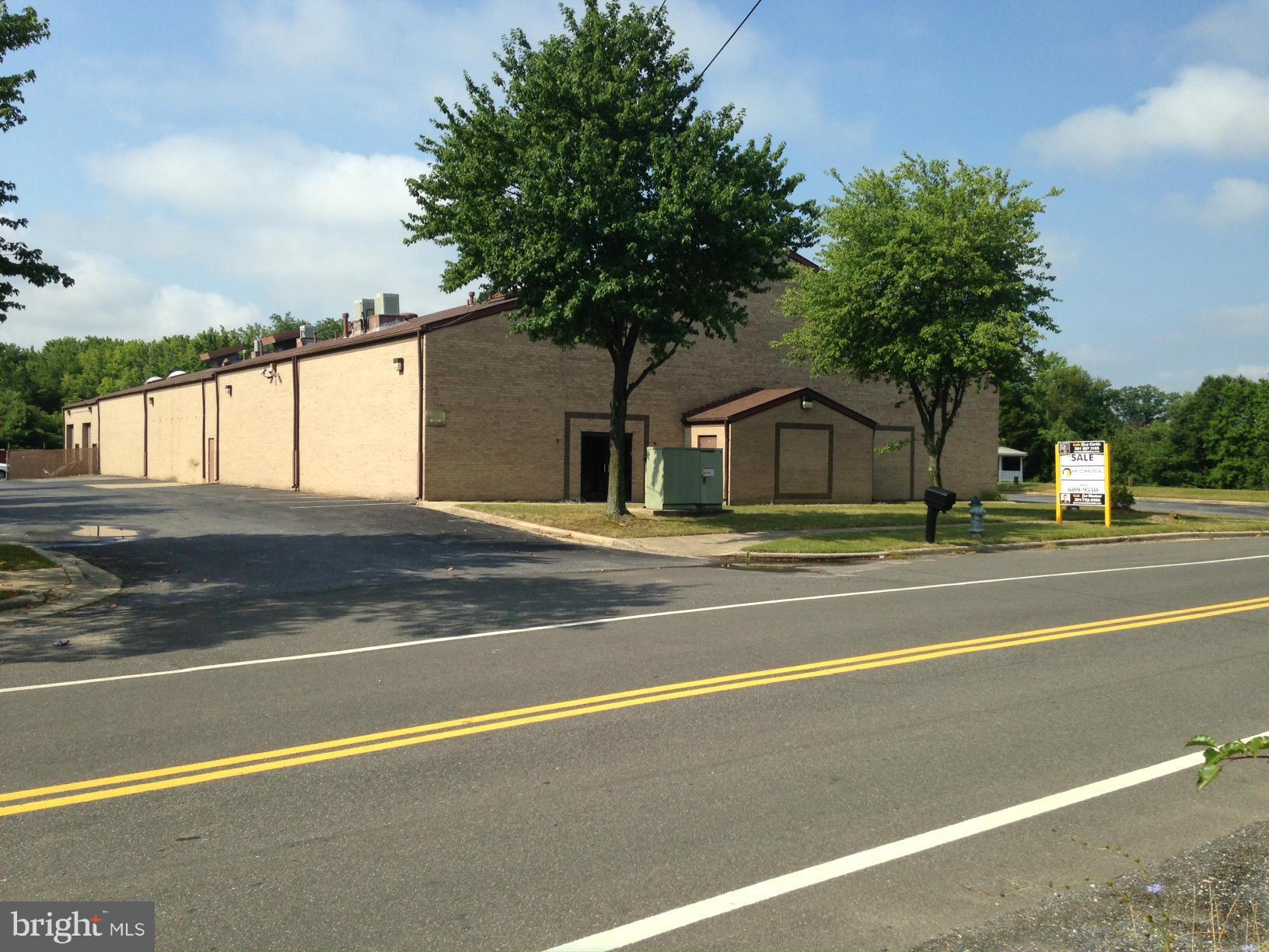 Great property ready for new owner/investor, 2 existing lease agreements and 1 cell tower site lease agreement. Hi bay warehouse, located minutes for the Capital beltway!