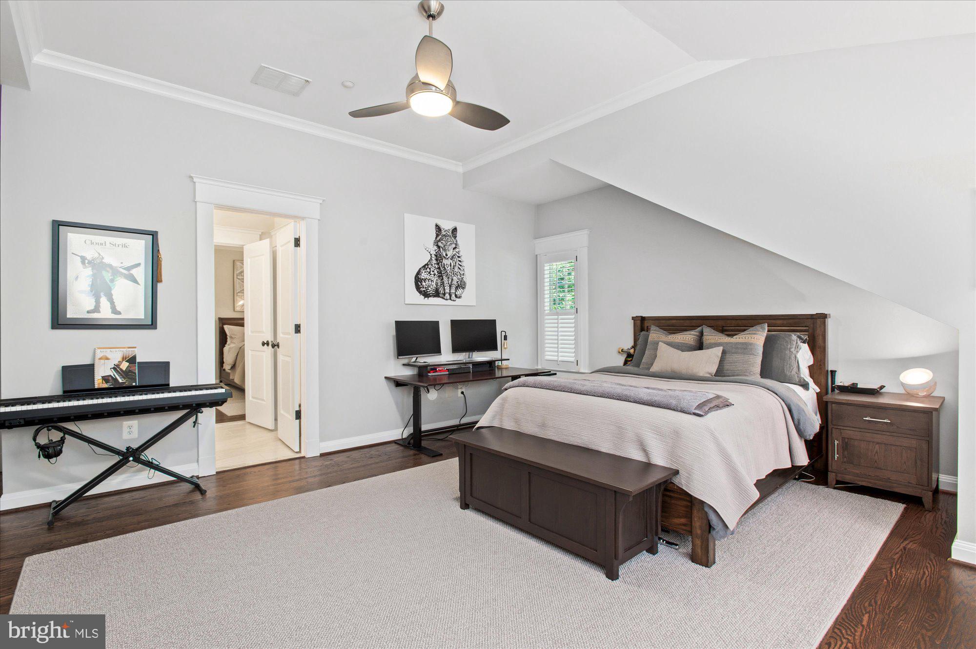 GREENWICH FOREST - Residential