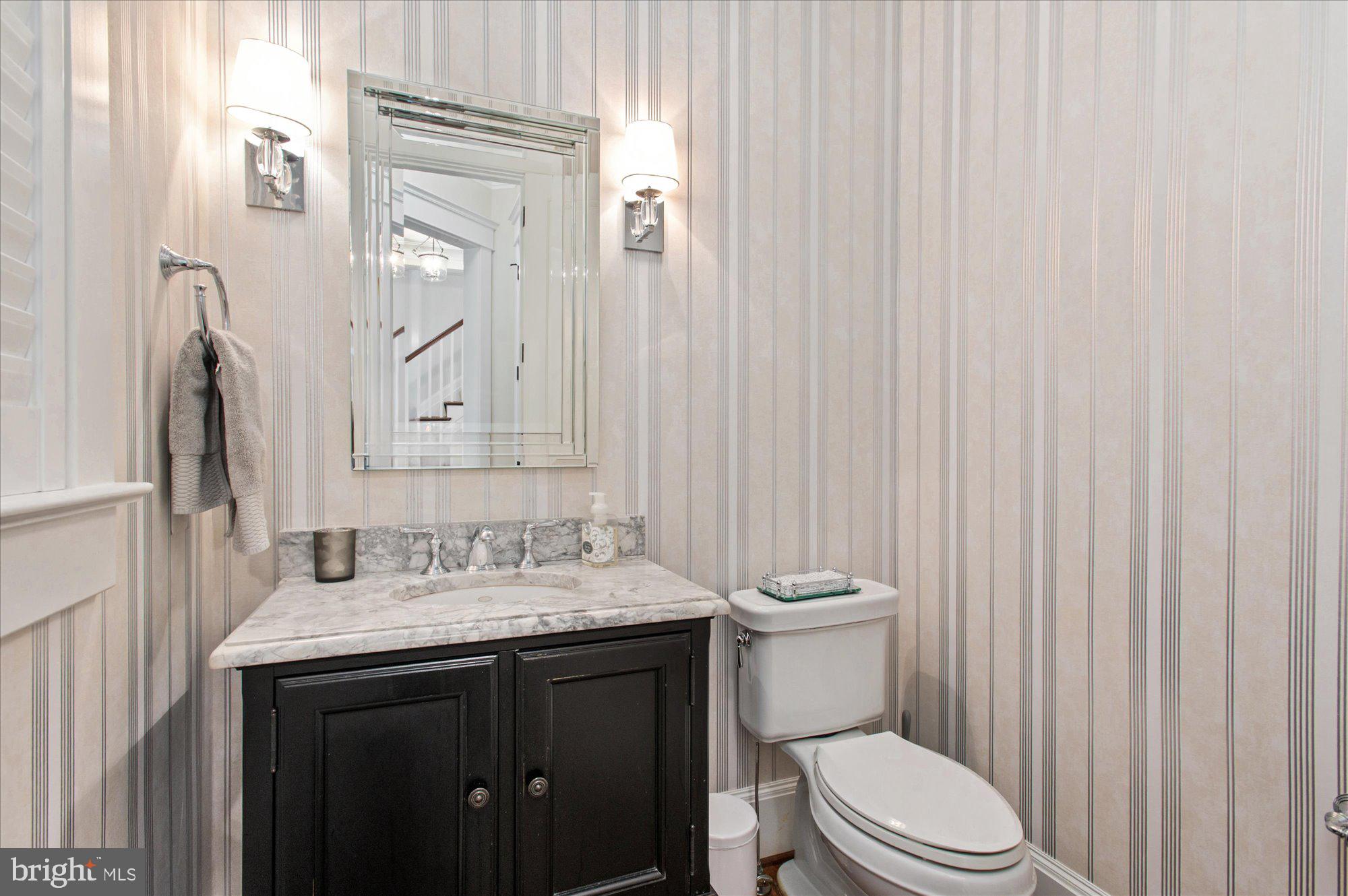 GREENWICH FOREST - Residential