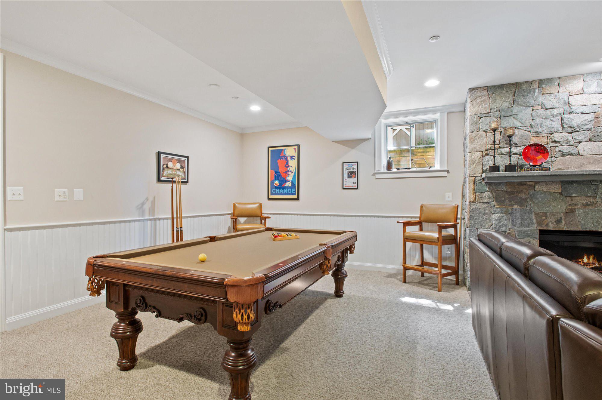 GREENWICH FOREST - Residential