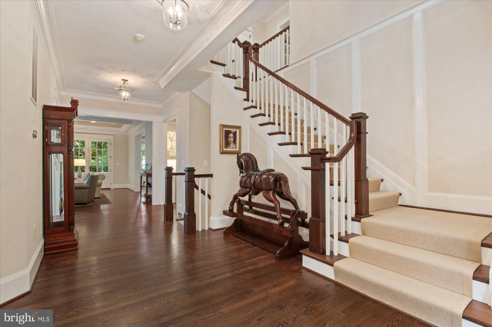 GREENWICH FOREST - Residential