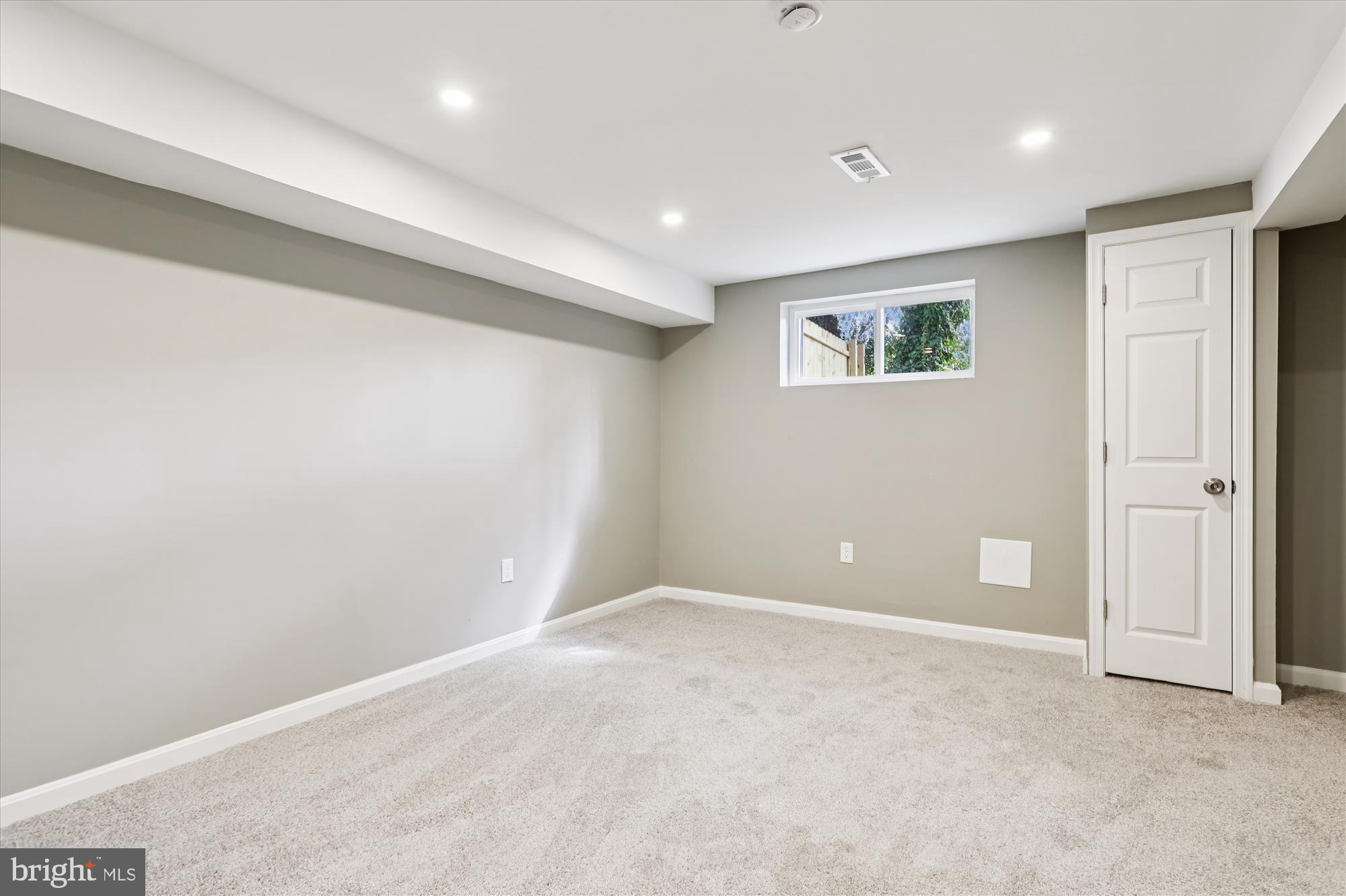 BROOKLYN - Residential